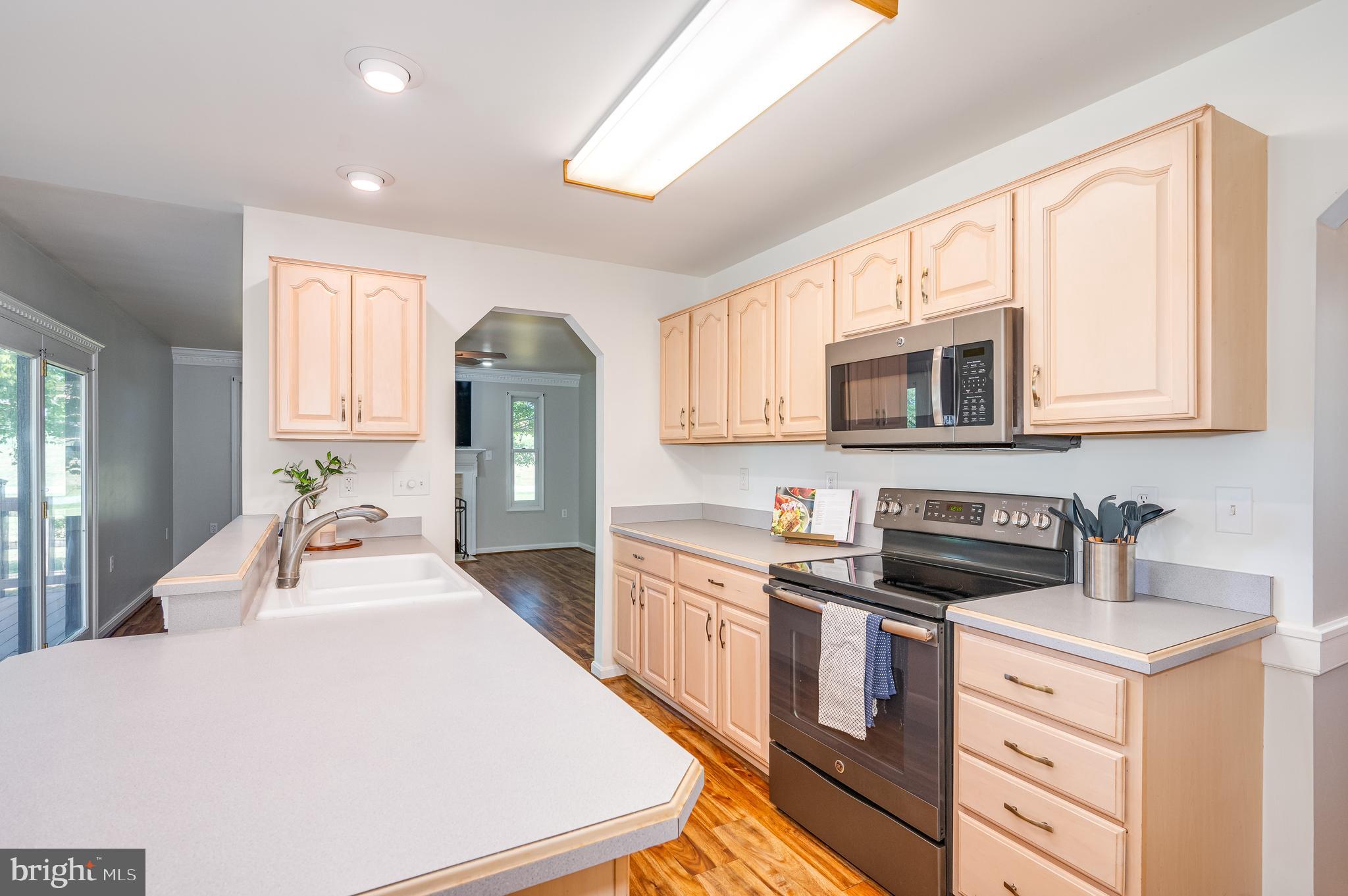 SCHAEFFERS CROSSROADS - Residential