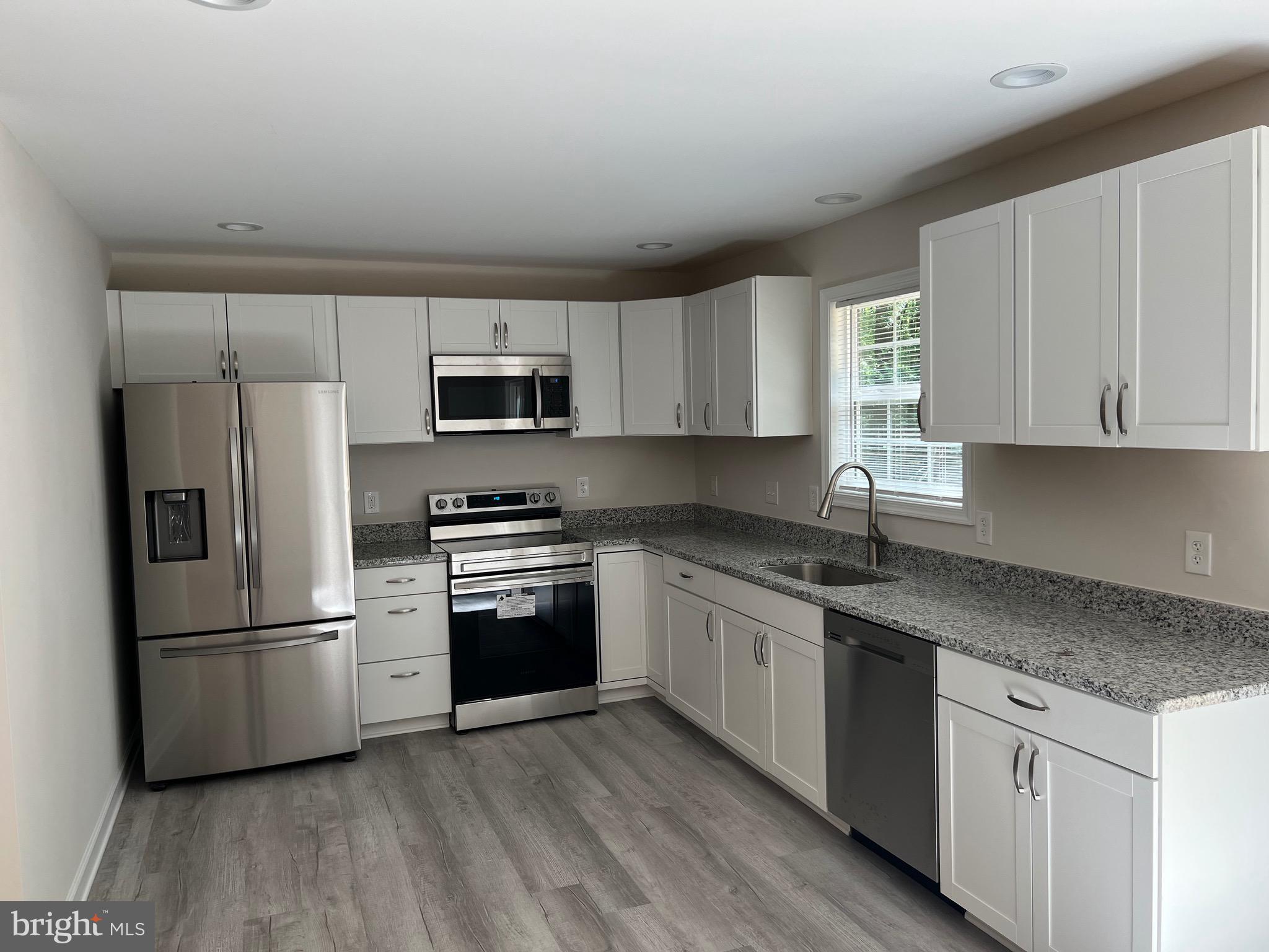 PLACID BAY ESTATES - Residential