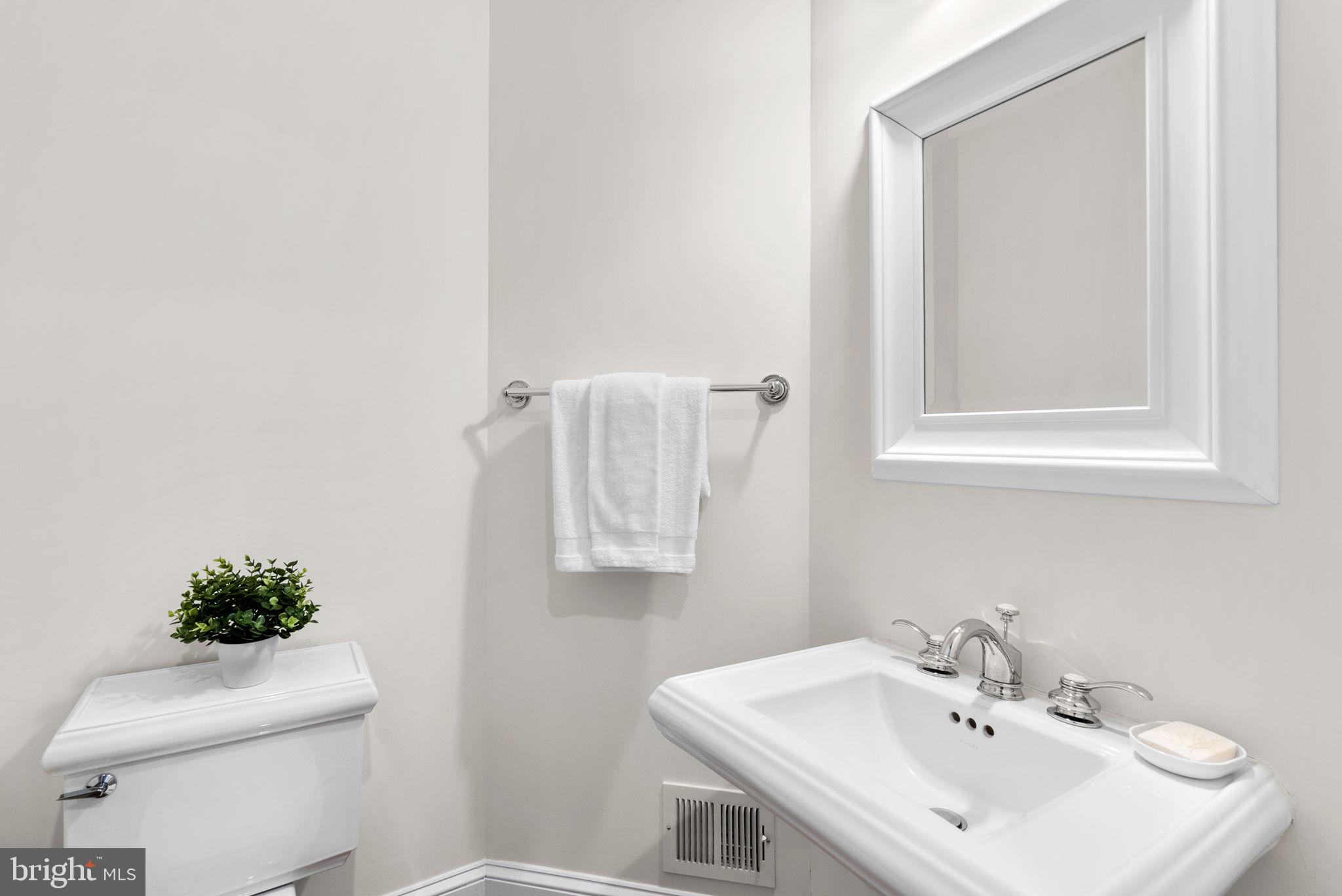 PARK POTOMAC - Residential Lease