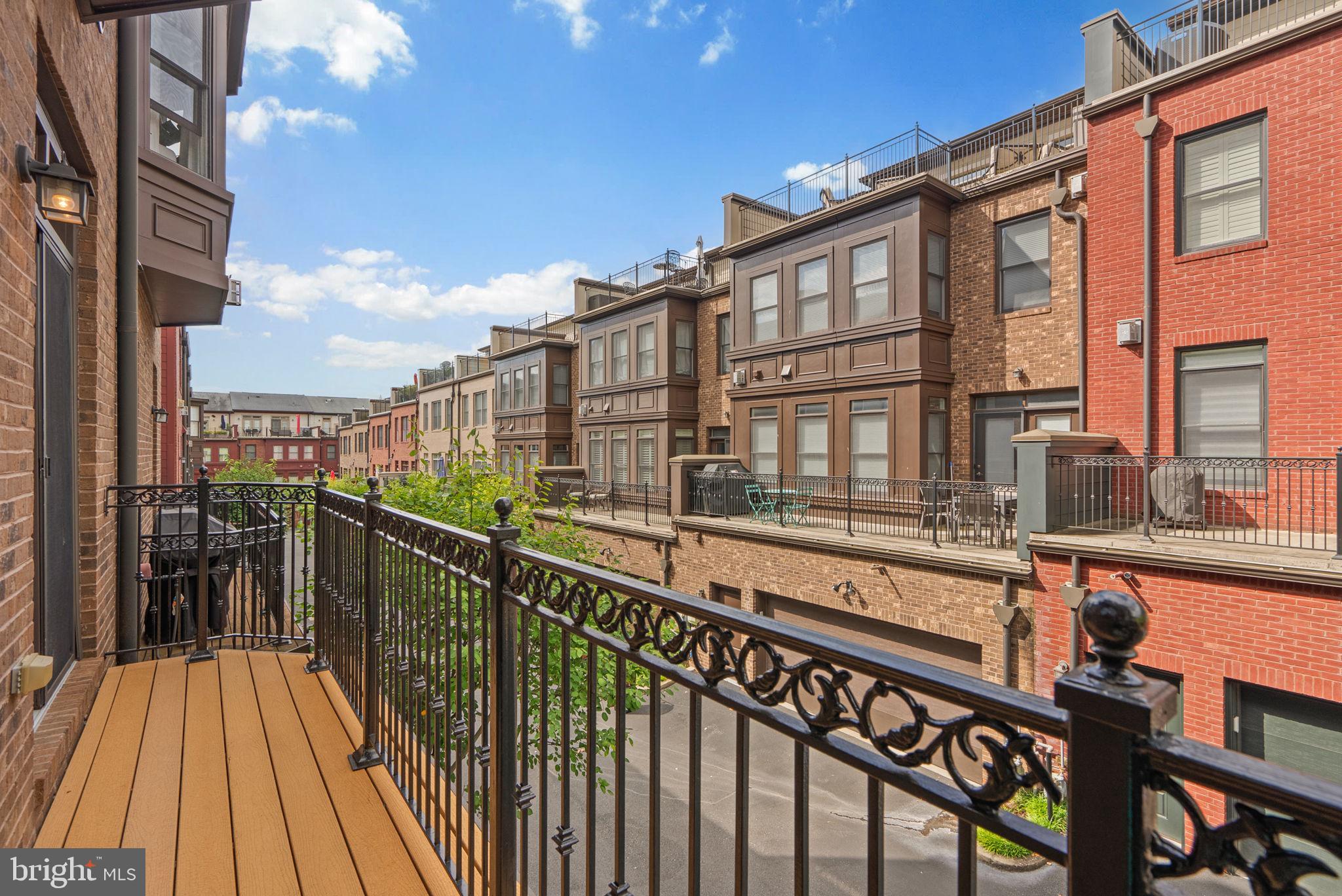 PARK POTOMAC - Residential Lease