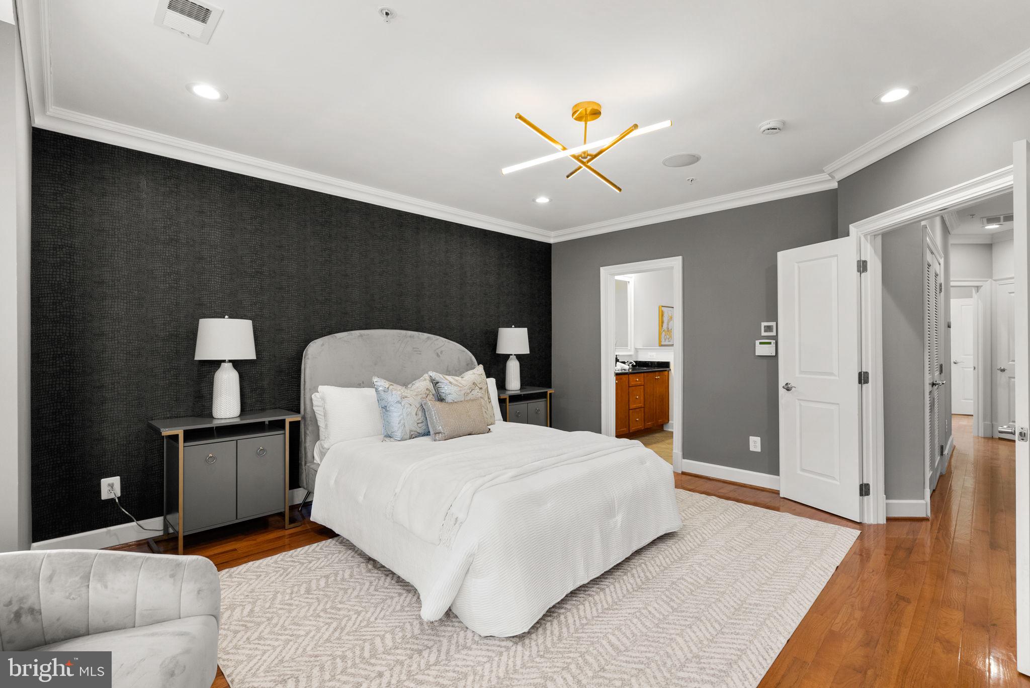 PARK POTOMAC - Residential Lease