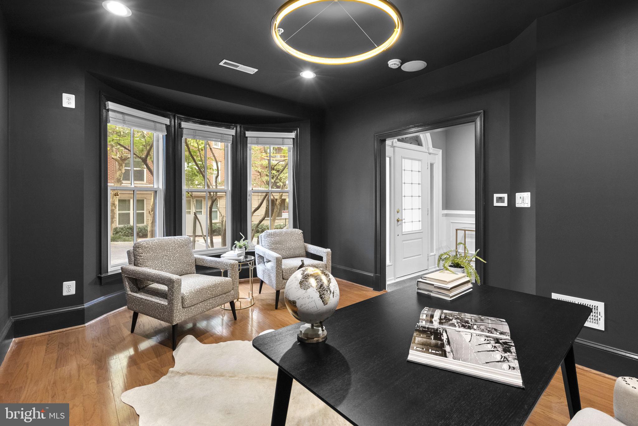 PARK POTOMAC - Residential Lease