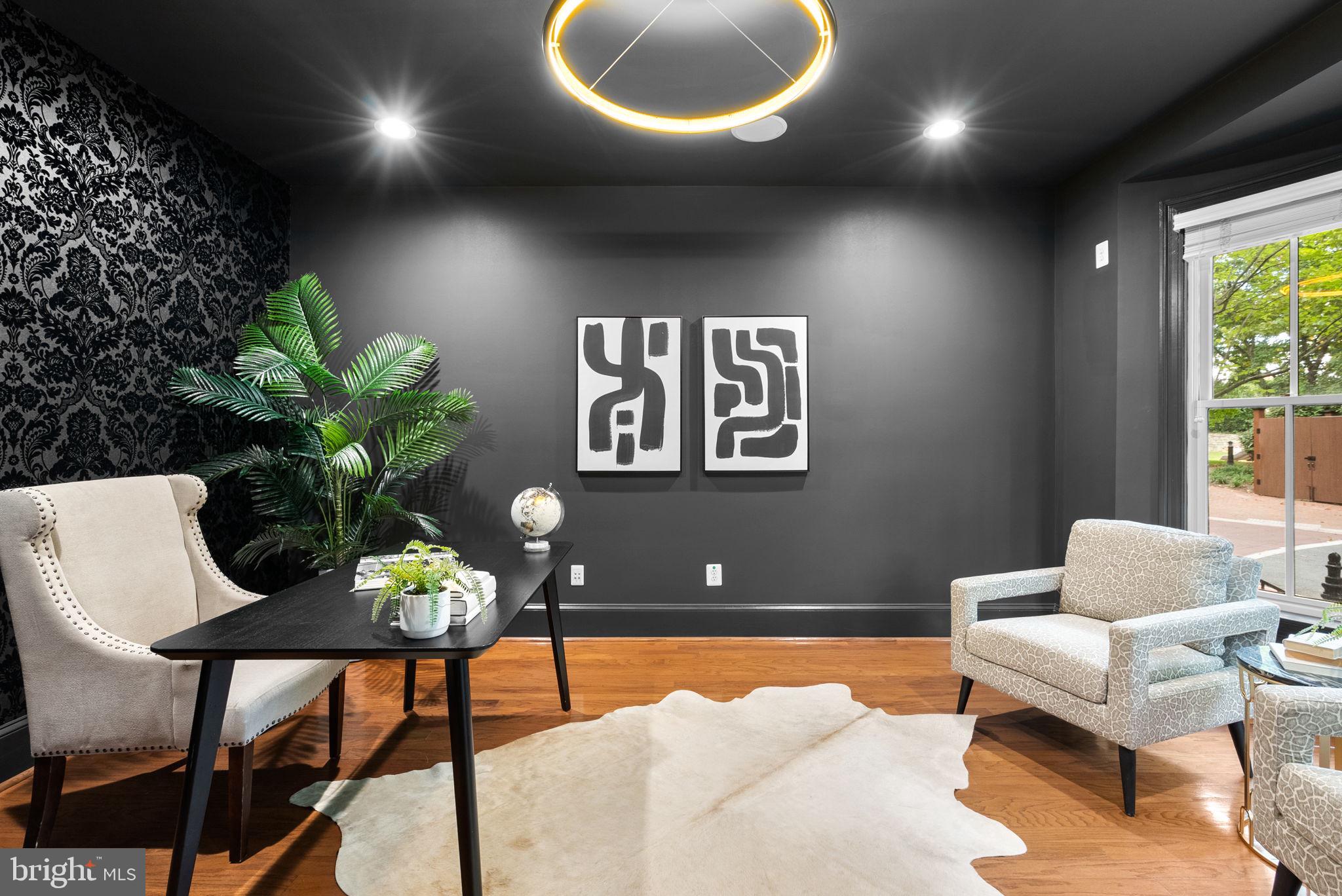 PARK POTOMAC - Residential Lease