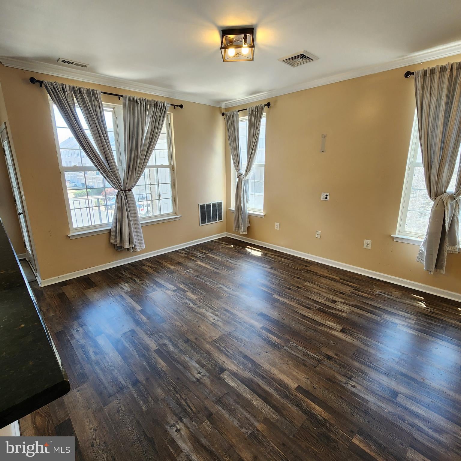 1301 N 32ND STREET