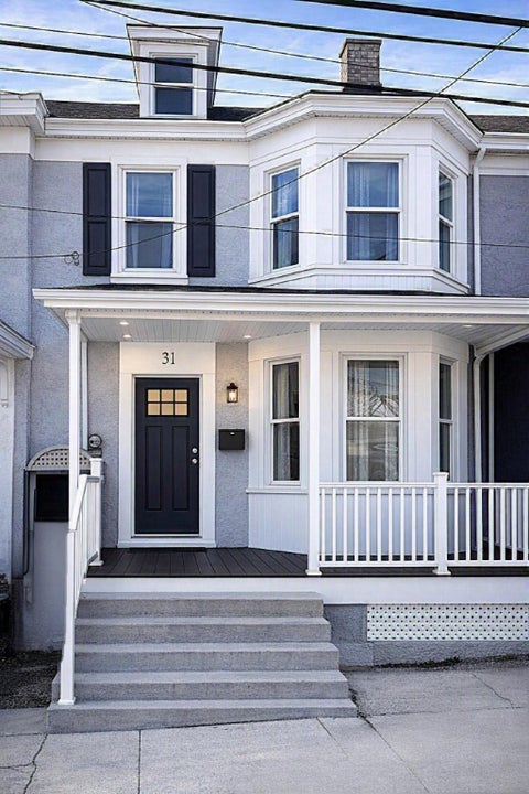 Townhouse For Sale - 31 E Commerce Street<br/> SMYRNA, DE 19977