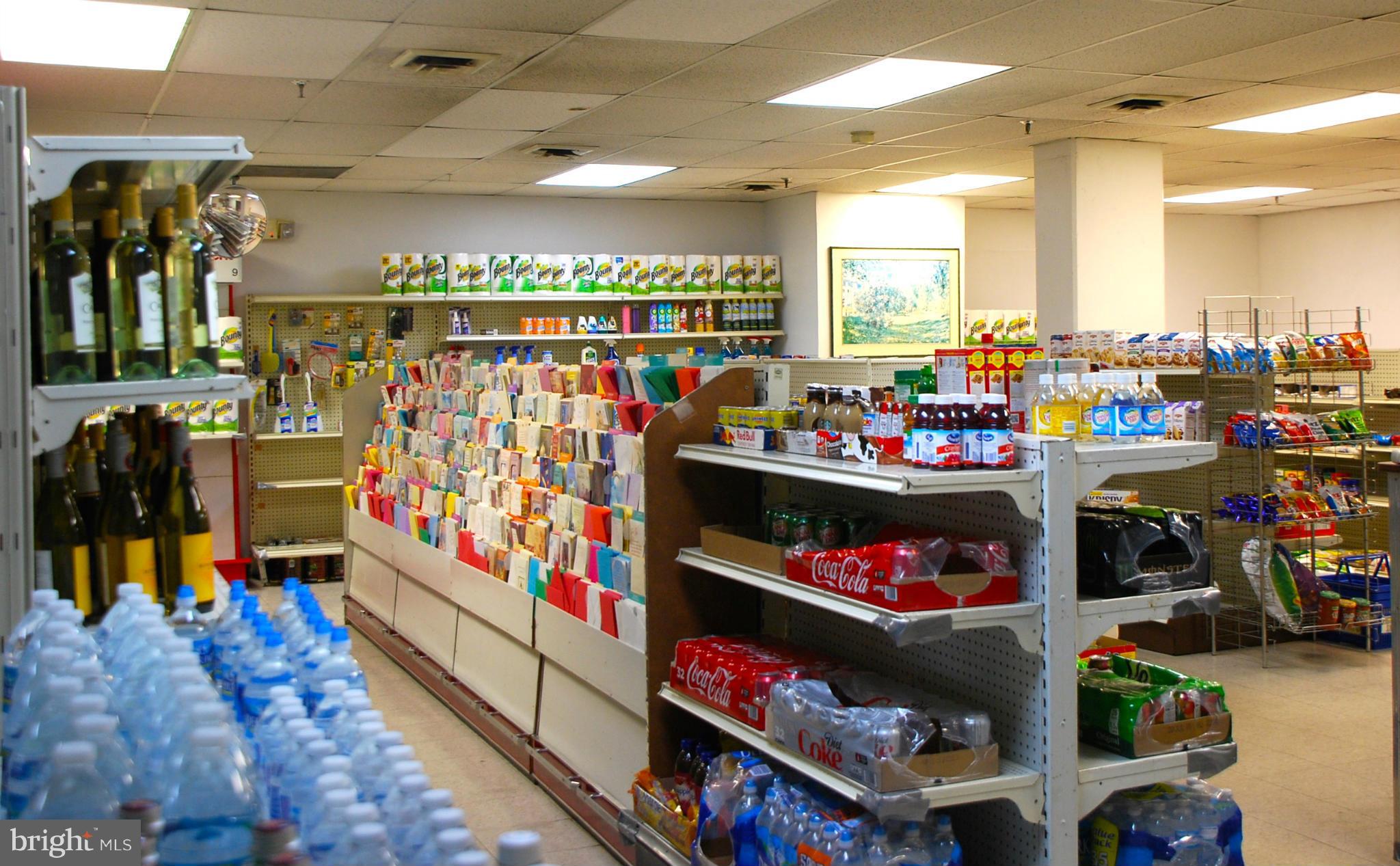 REGENCY AT MCLEAN - Residential Lease