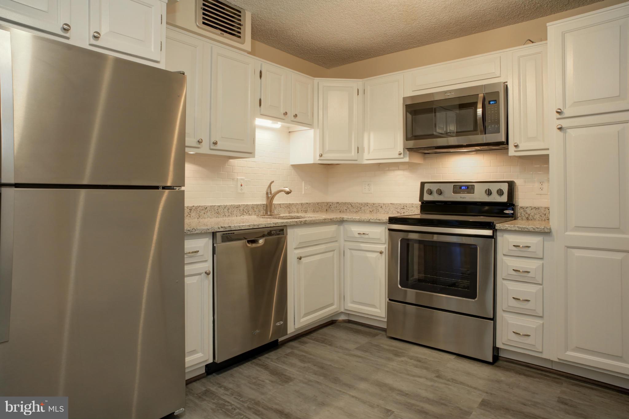 REGENCY AT MCLEAN - Residential Lease