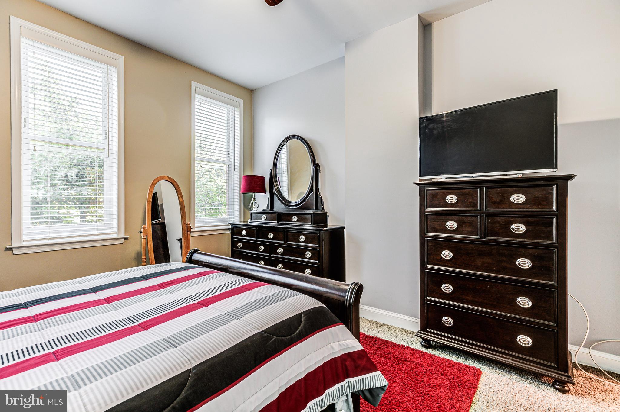 OLIVER - Residential