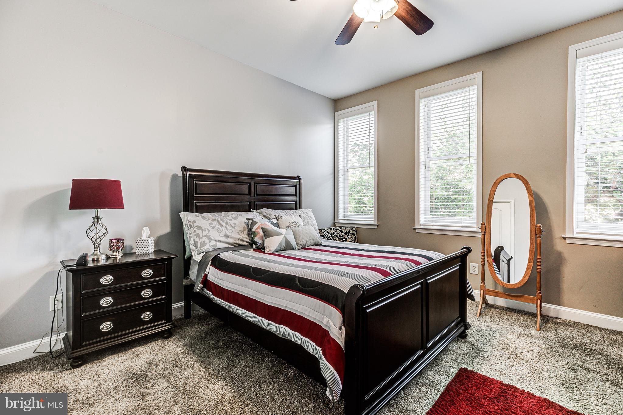 OLIVER - Residential