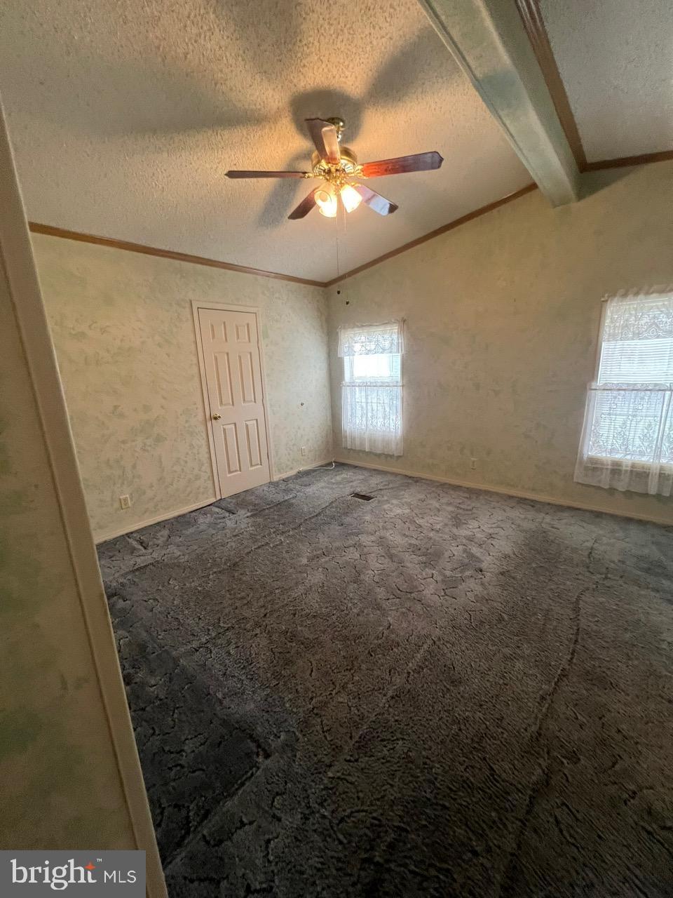 HIDDEN SPRINGS - Residential