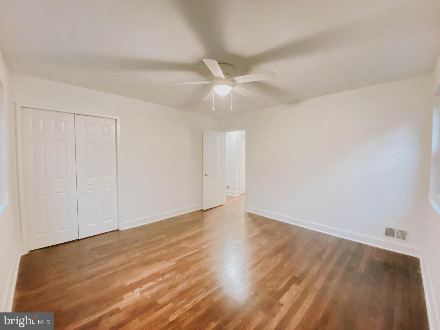 ROSEMONT/DEL RAY - Residential Lease