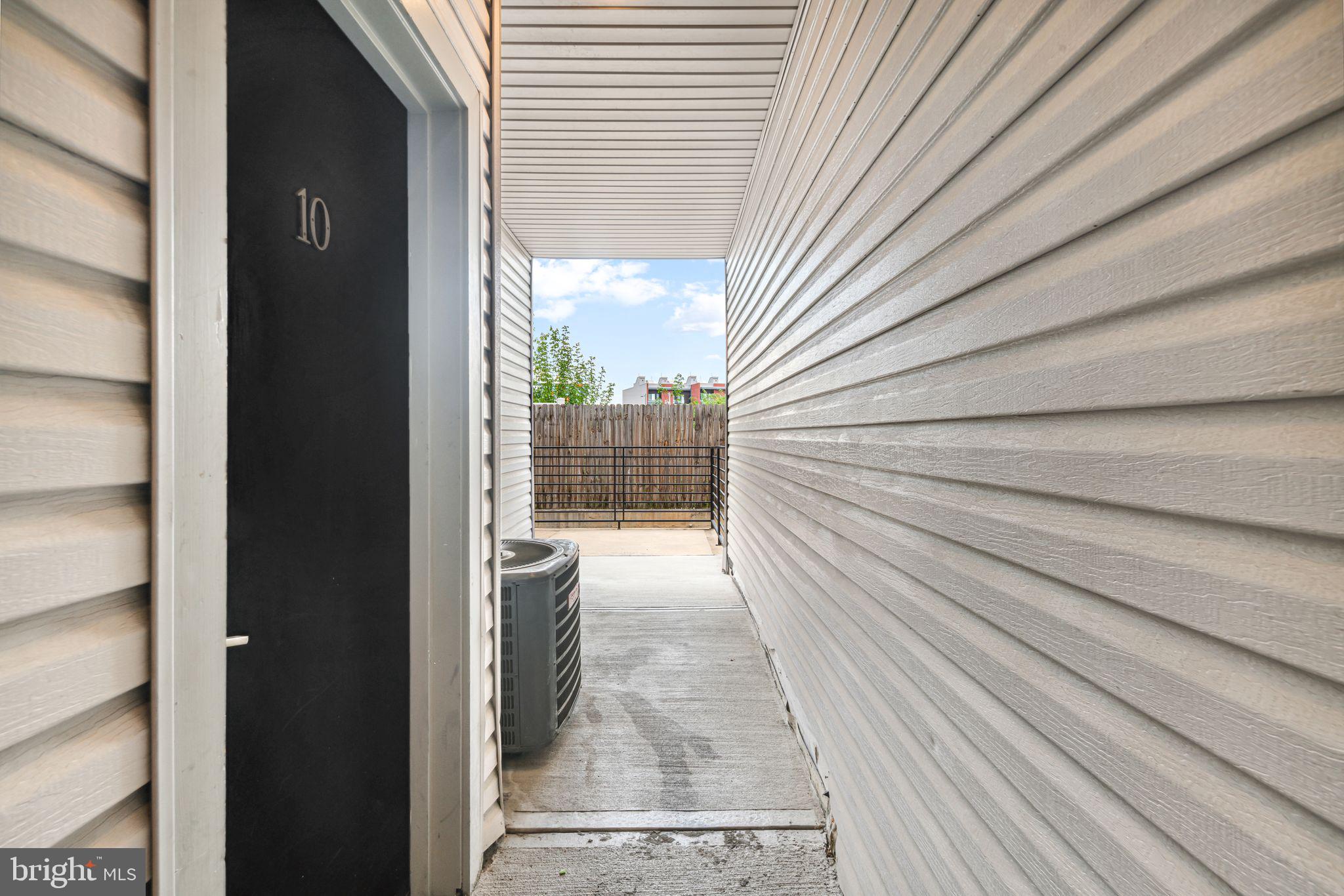 NORRIS SQUARE - Residential