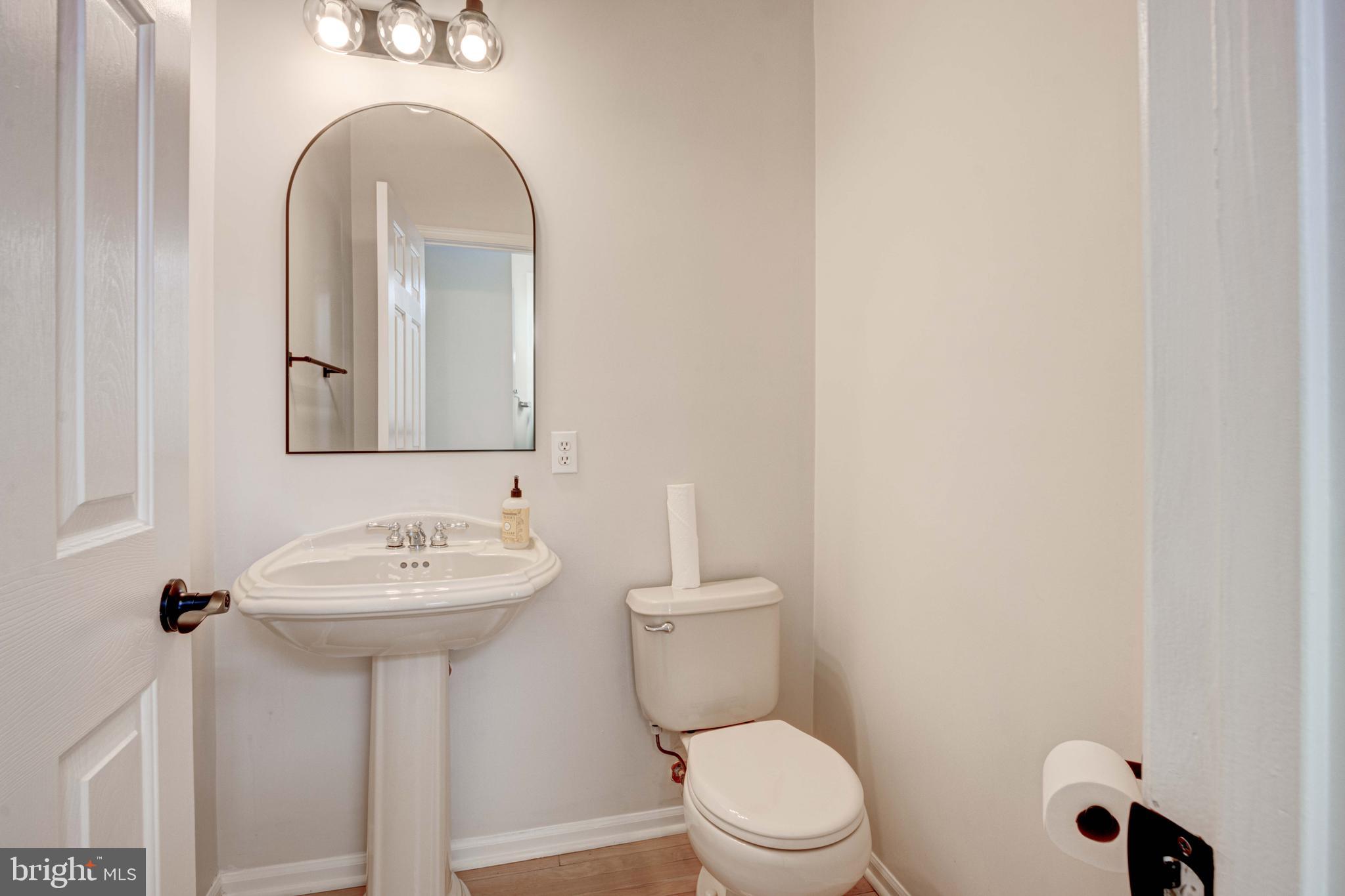 CLOVERLEAF - Residential