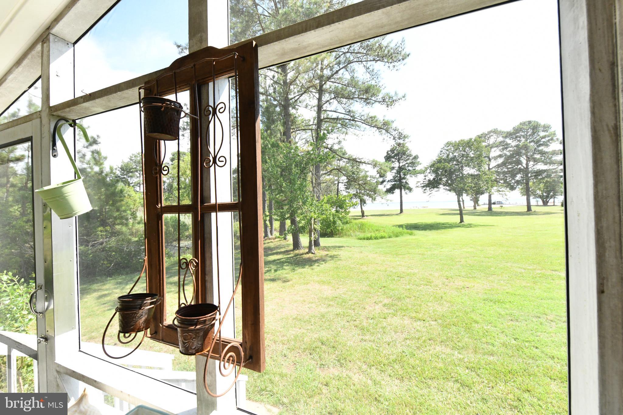 POTOMAC BEACH - Residential Lease