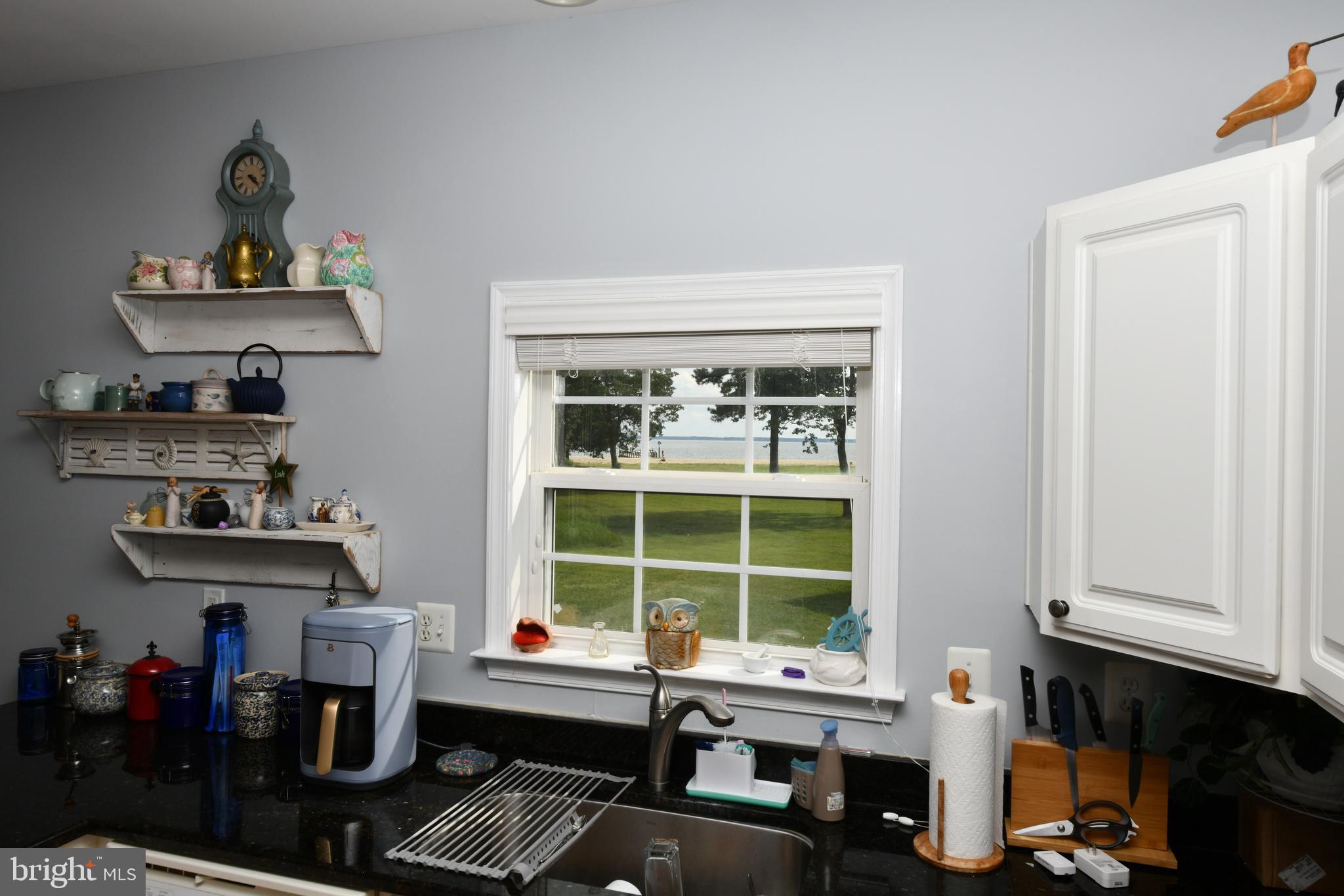 POTOMAC BEACH - Residential Lease