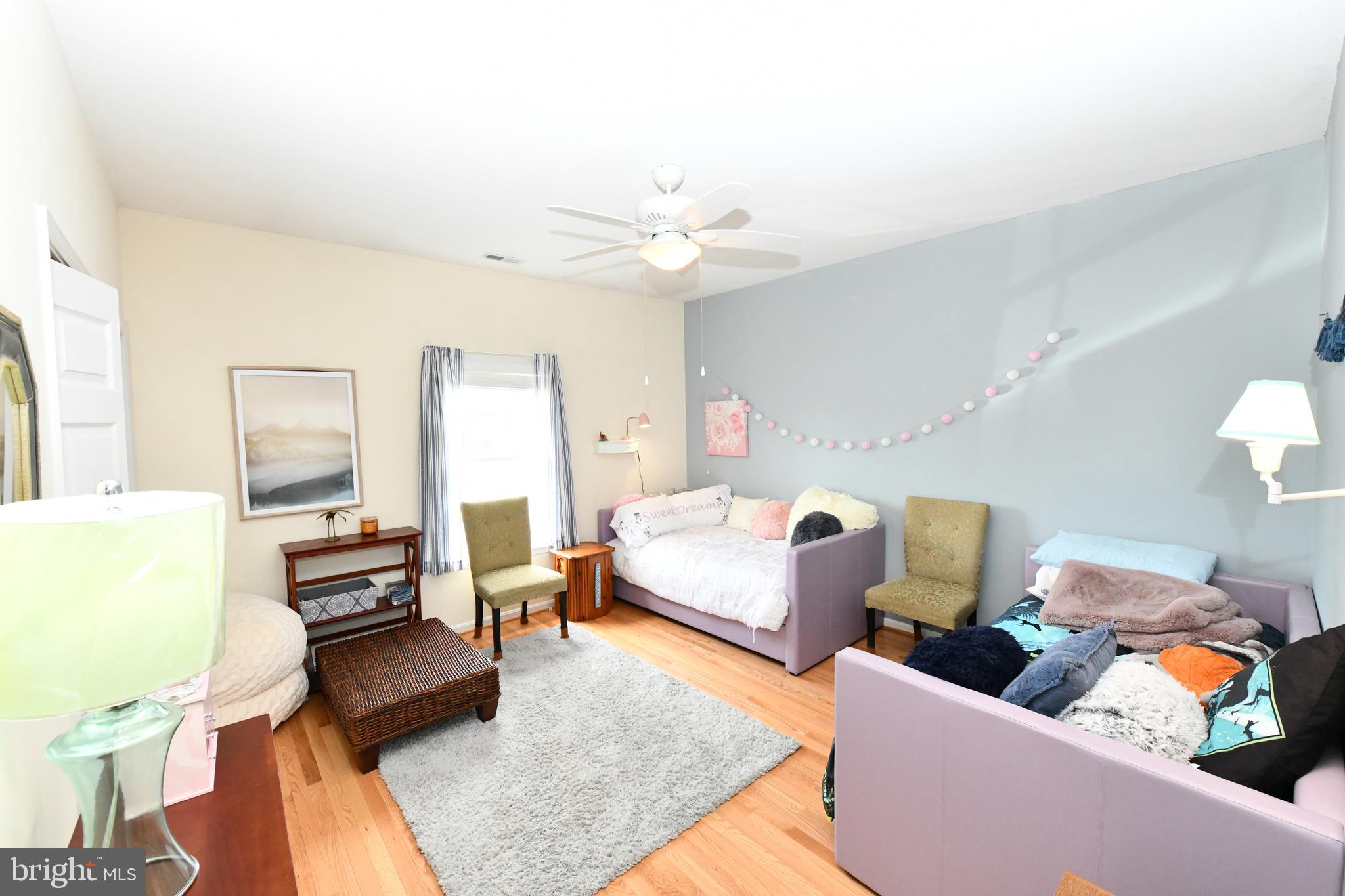 POTOMAC BEACH - Residential Lease