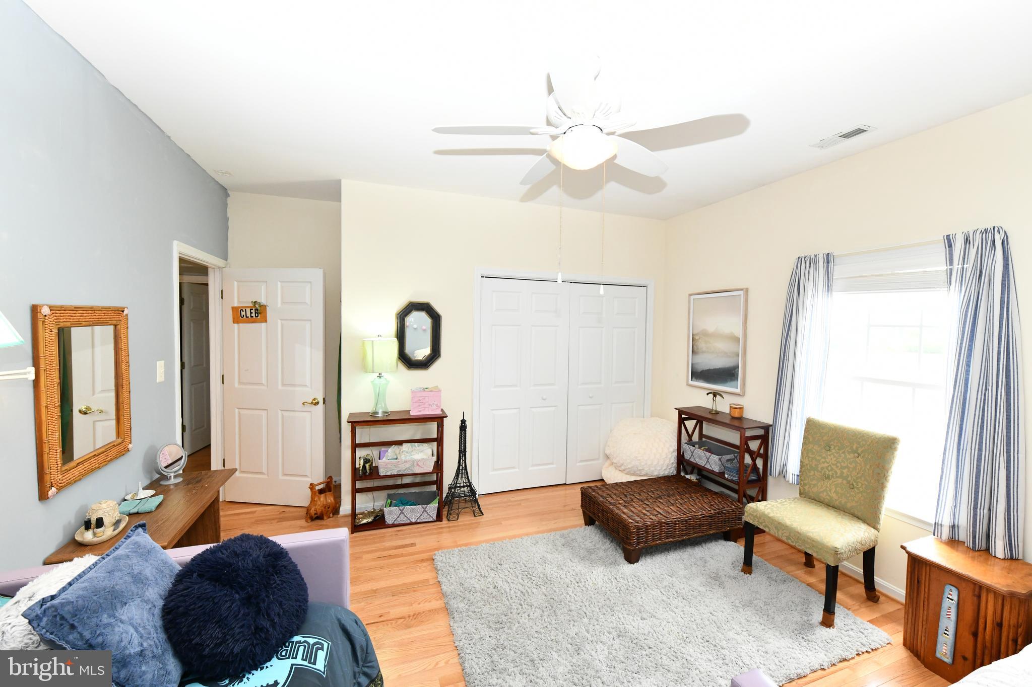 POTOMAC BEACH - Residential Lease