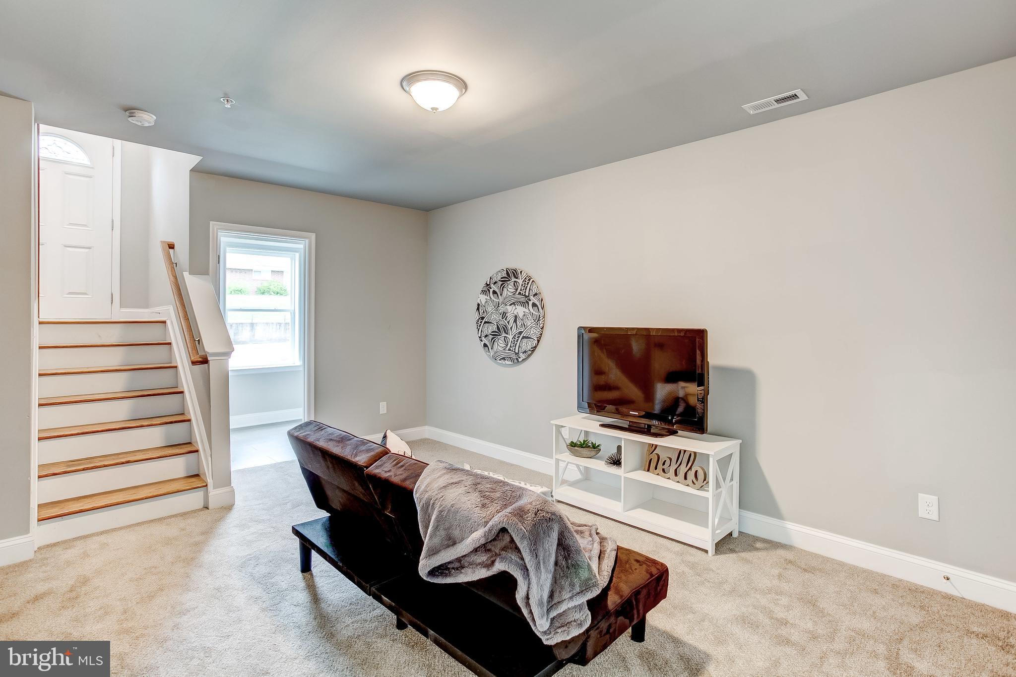 HAMILTON HEIGHTS - Residential