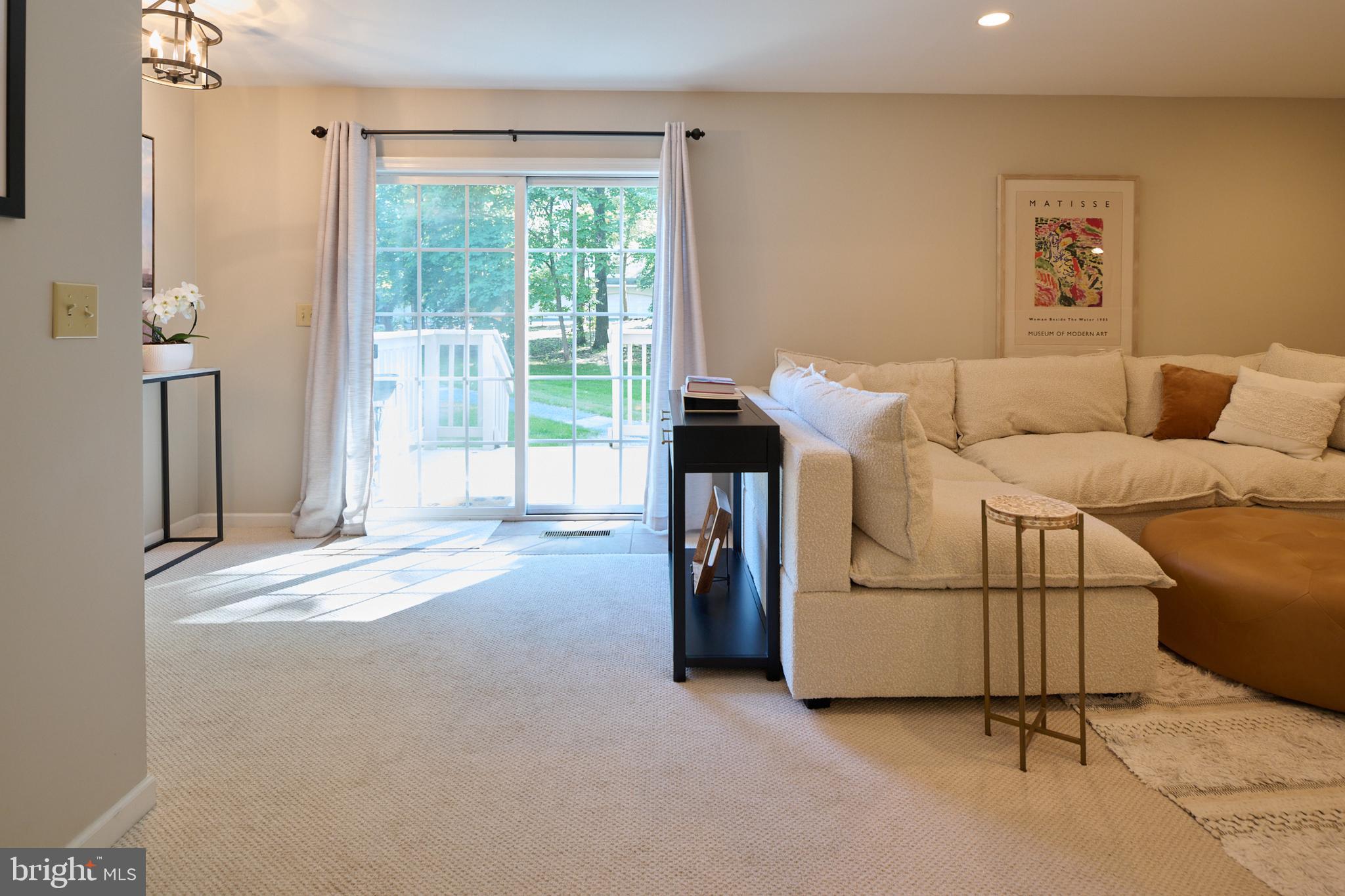 GALEN OAKS - Residential