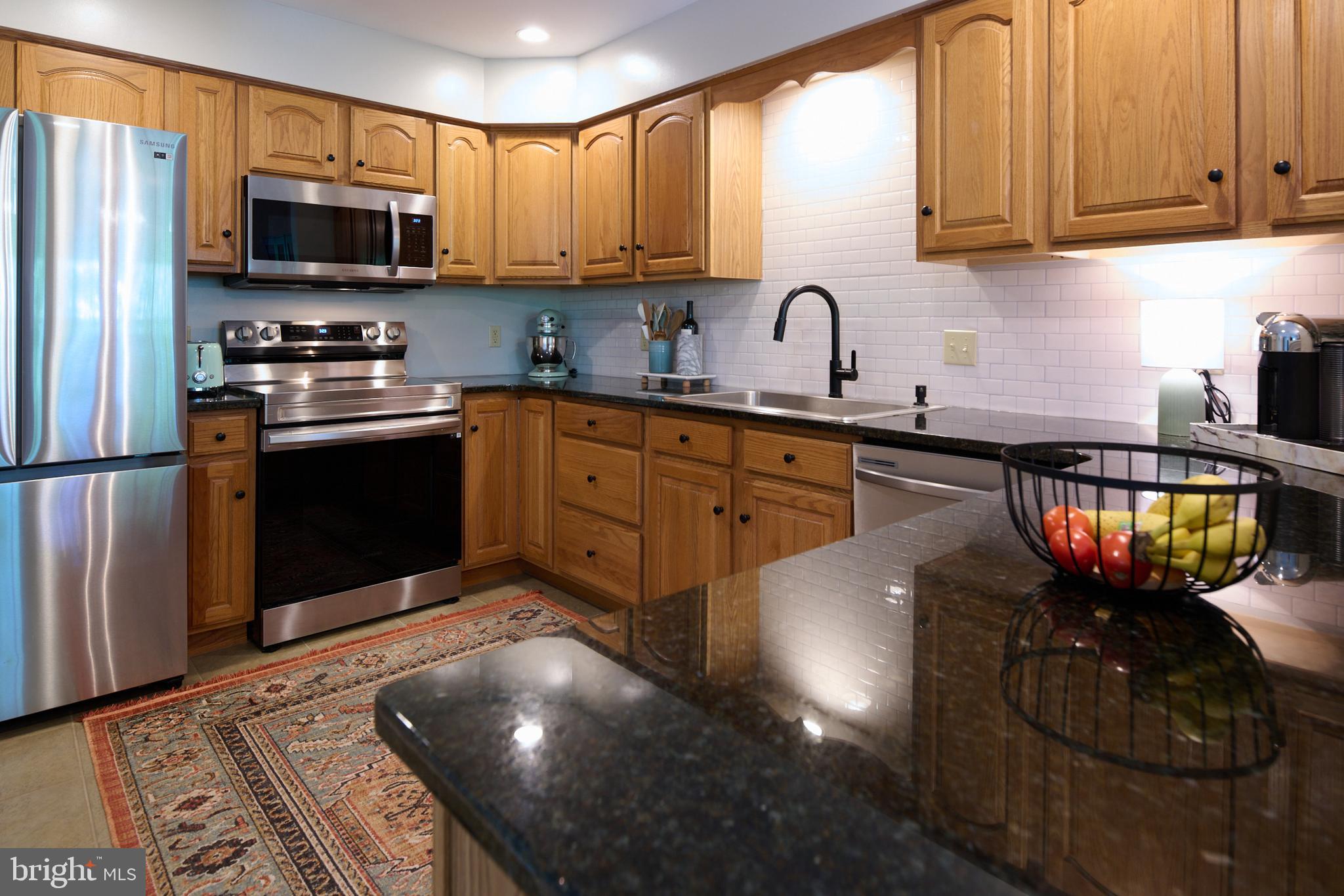 GALEN OAKS - Residential