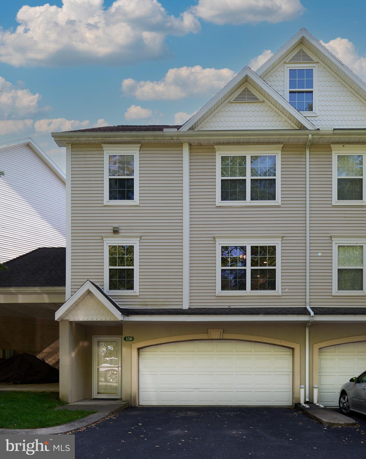 GALEN OAKS - Residential