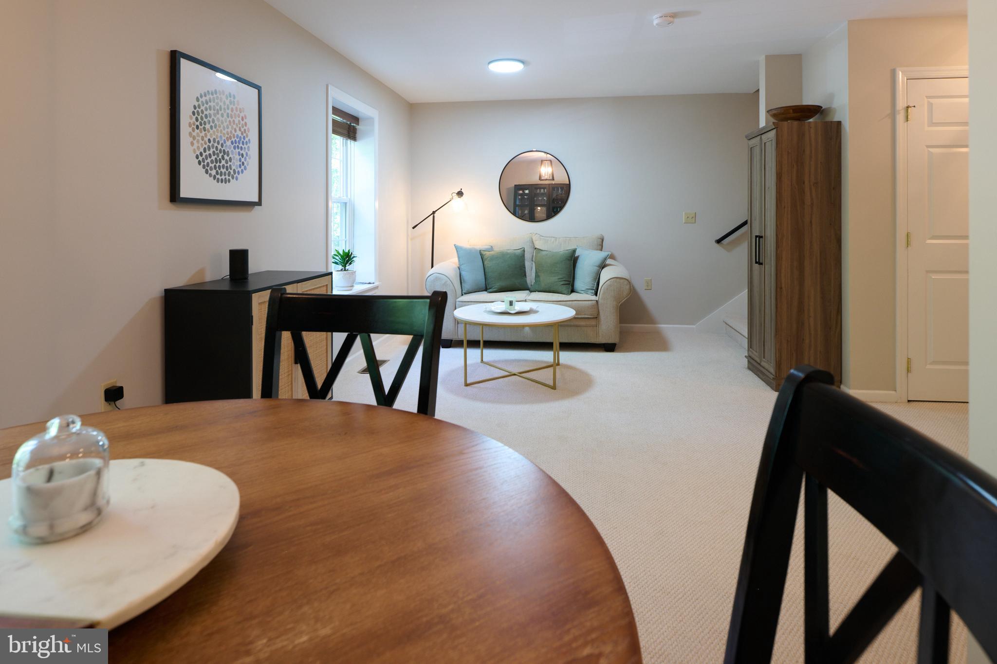 GALEN OAKS - Residential