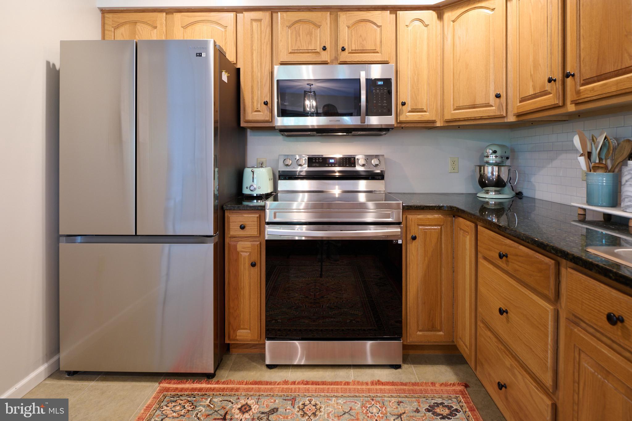 GALEN OAKS - Residential