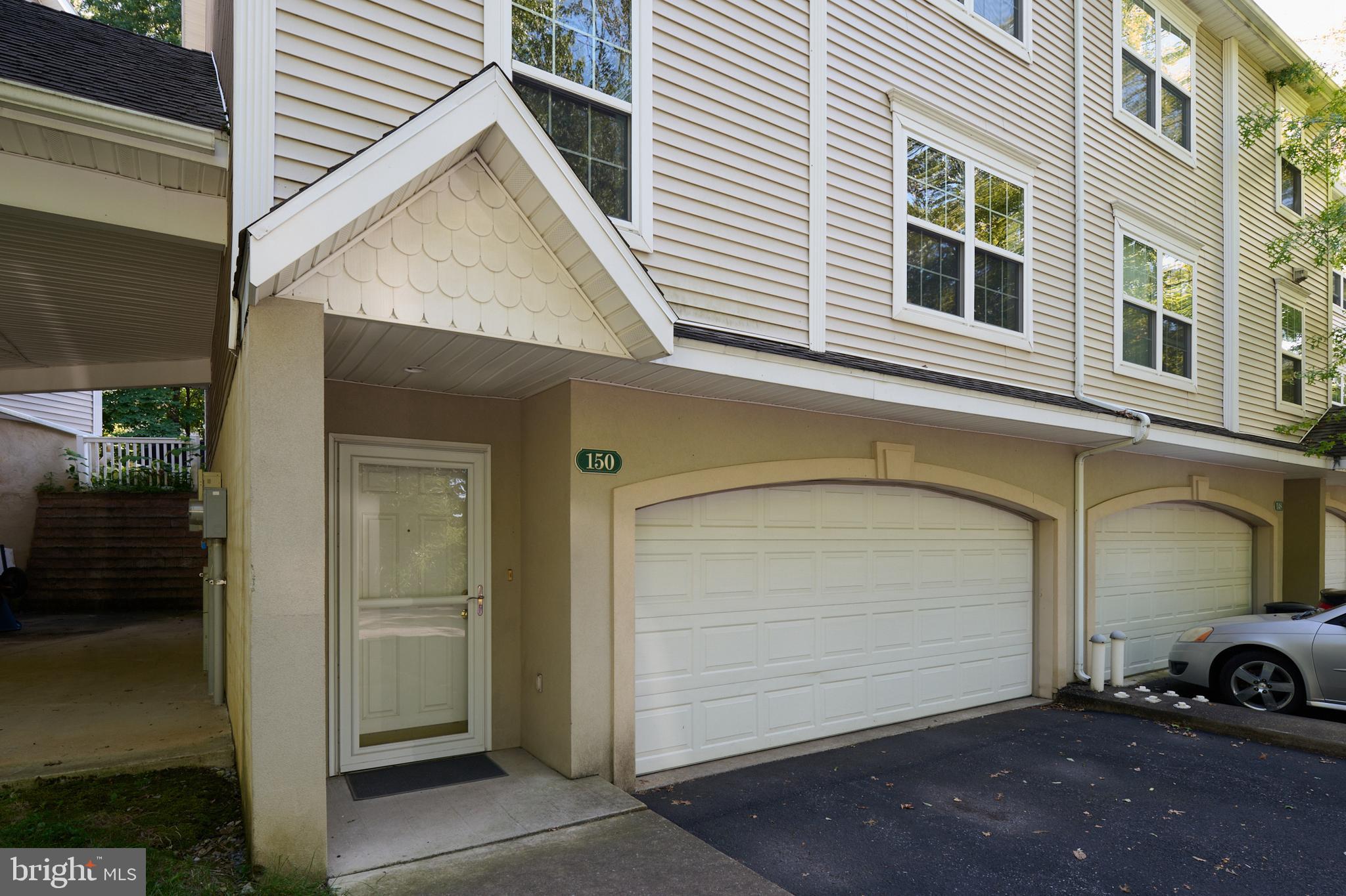 GALEN OAKS - Residential