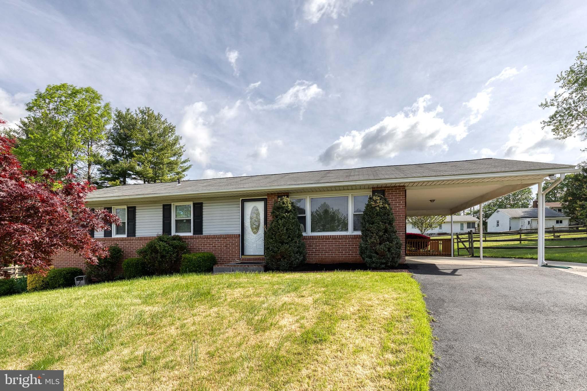 CARROLL PARK - Residential Lease