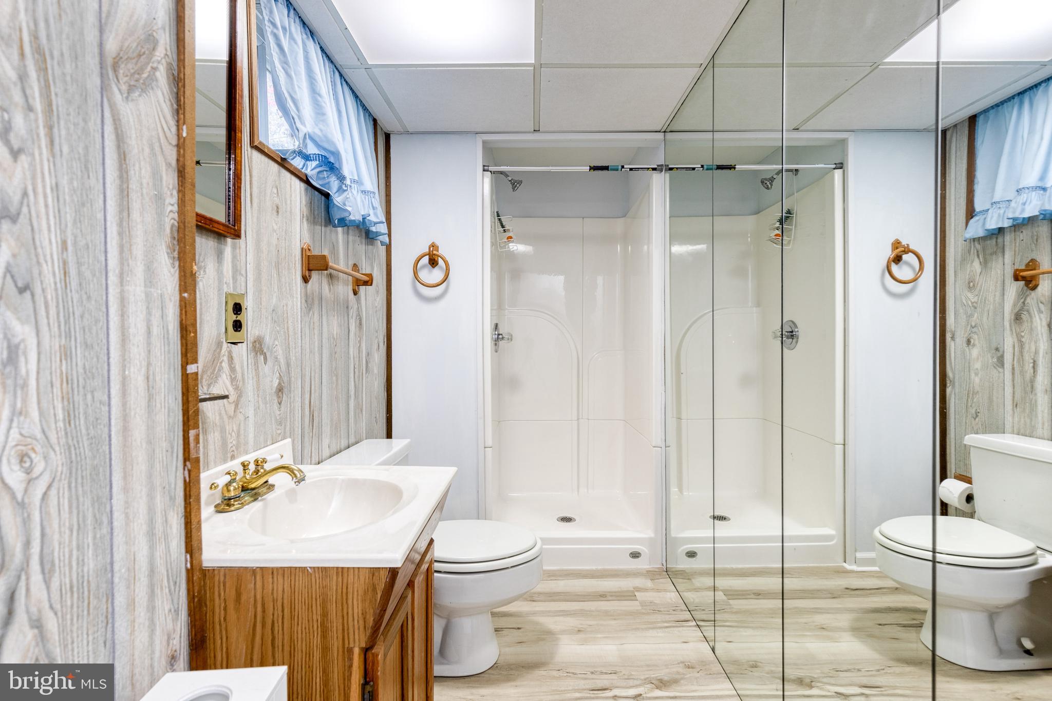 CARROLL PARK - Residential Lease