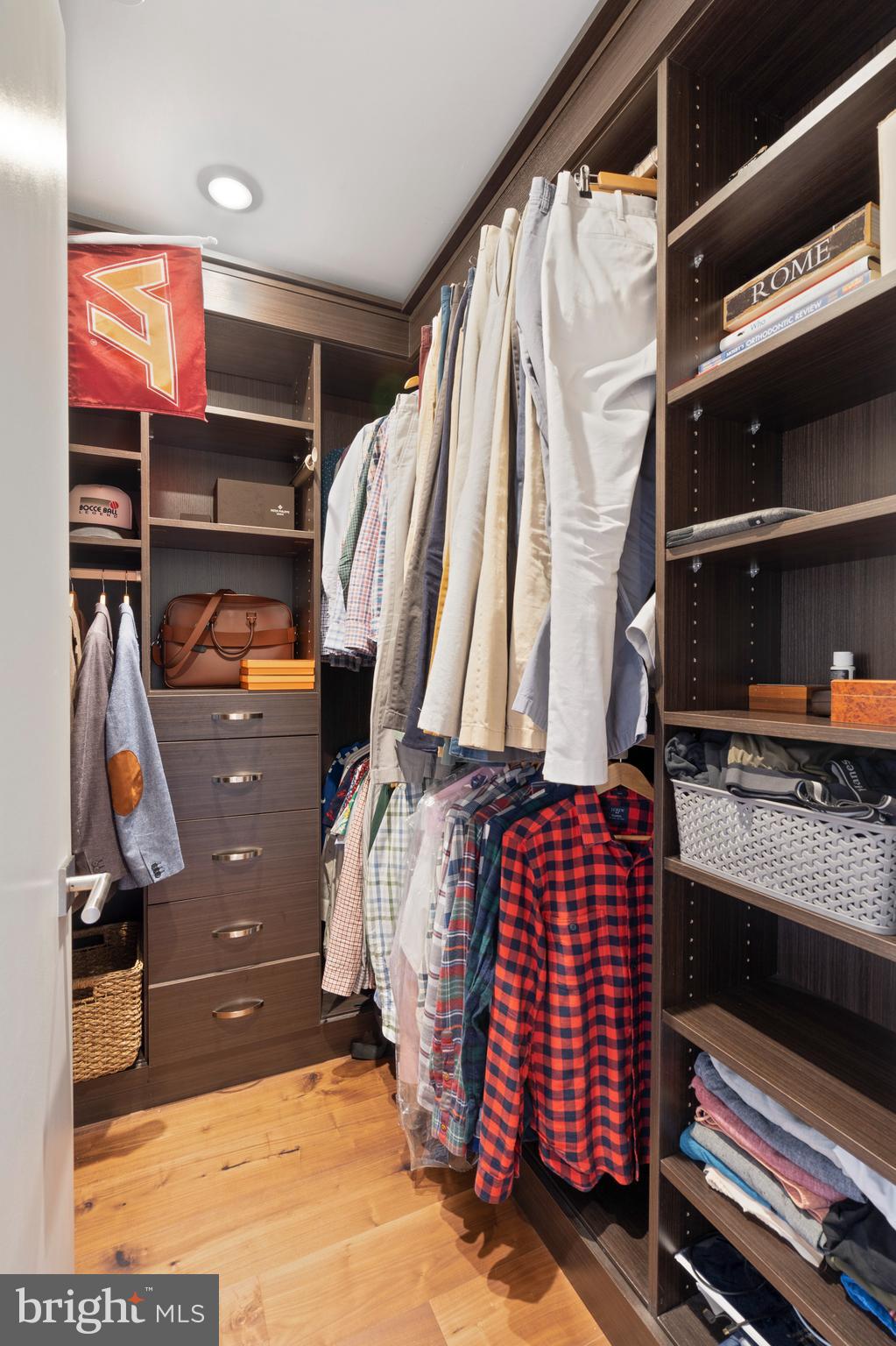 OLD CITY - Residential