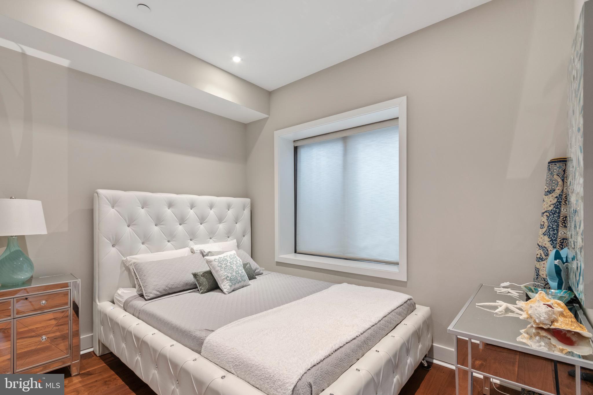 OLD CITY - Residential