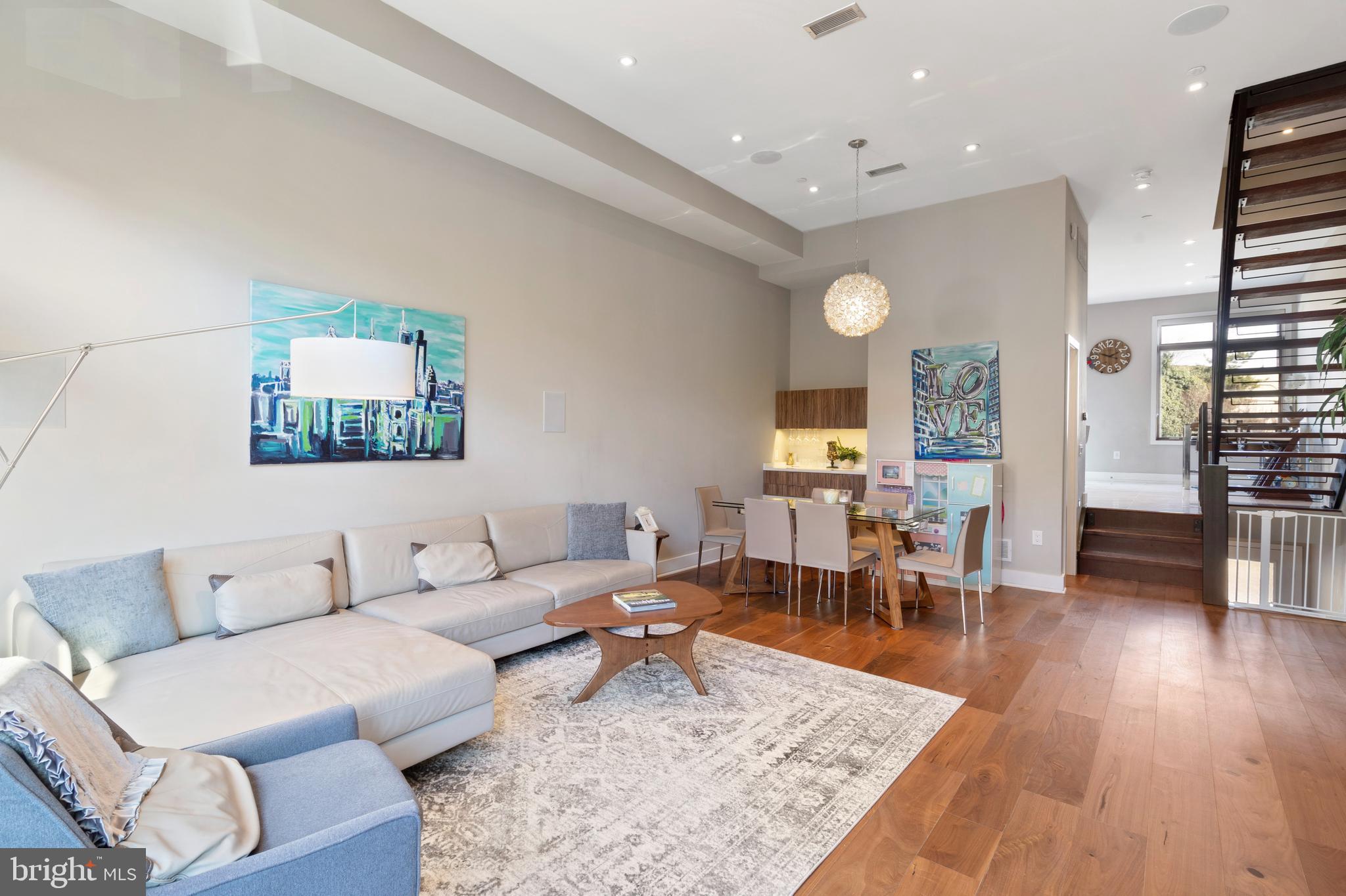 OLD CITY - Residential