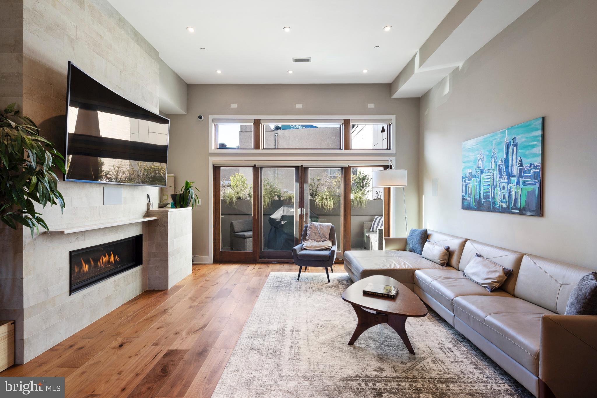 OLD CITY - Residential