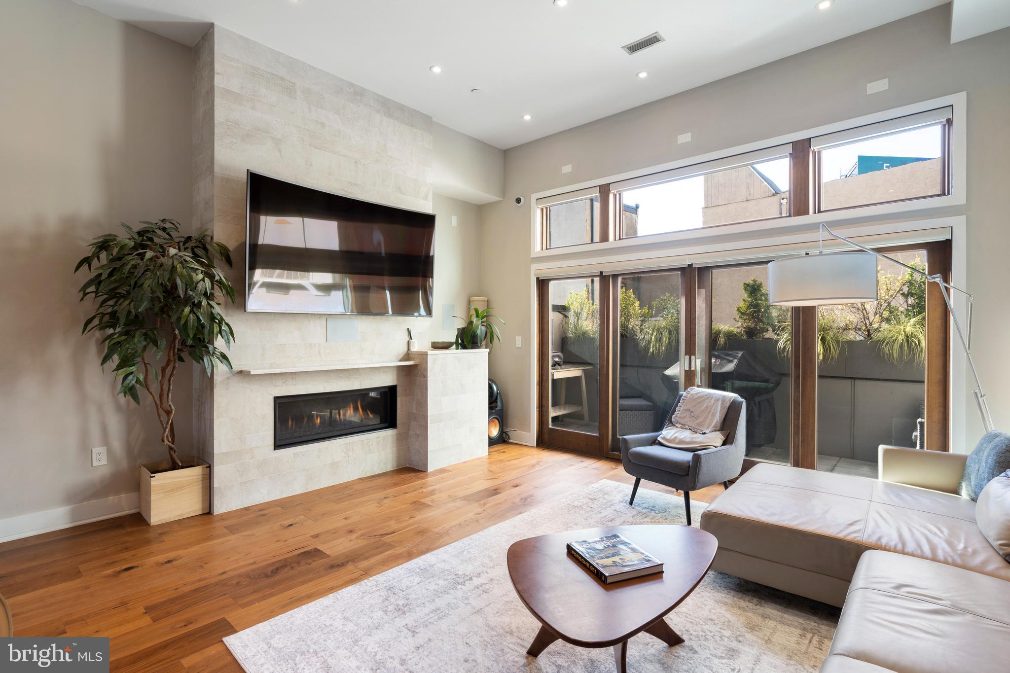 OLD CITY - Residential