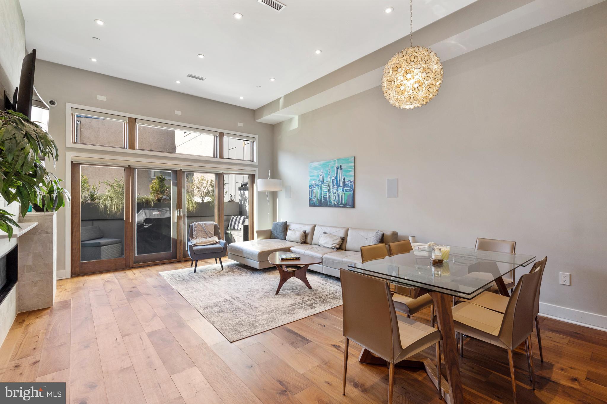 OLD CITY - Residential