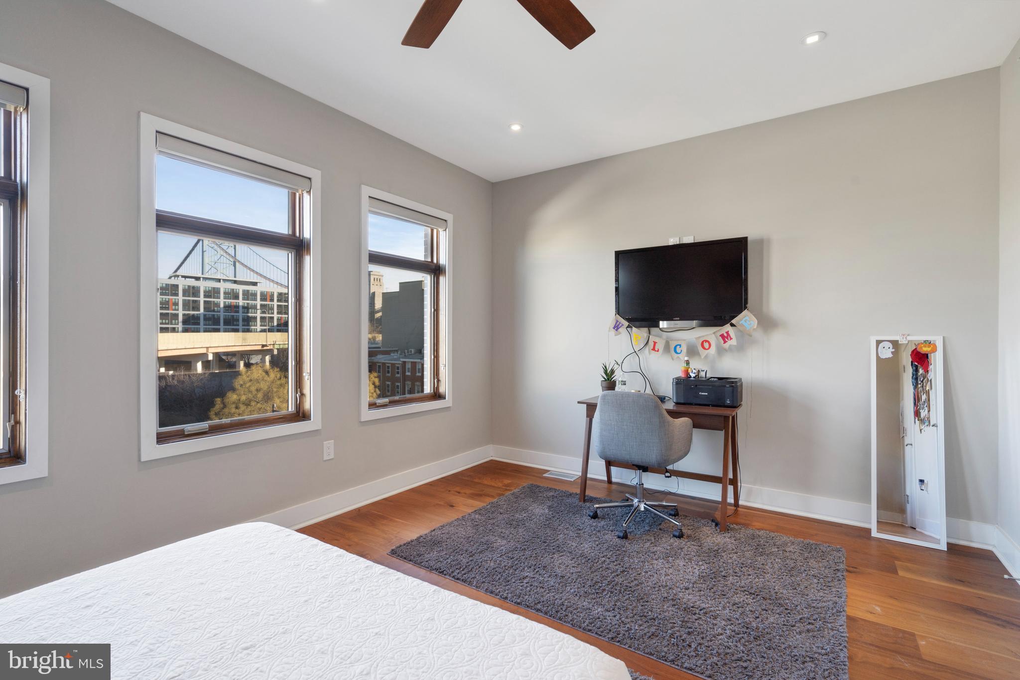 OLD CITY - Residential