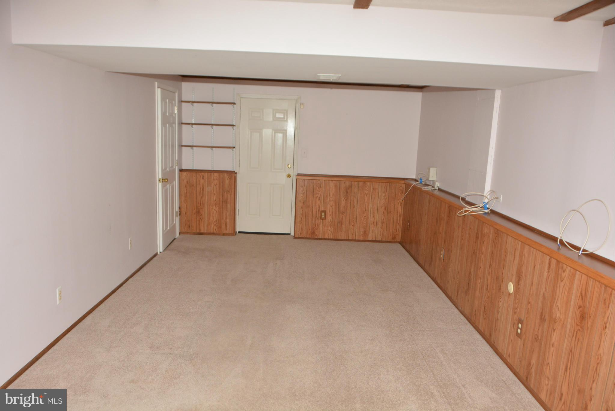 HARMANS WOODS - Residential