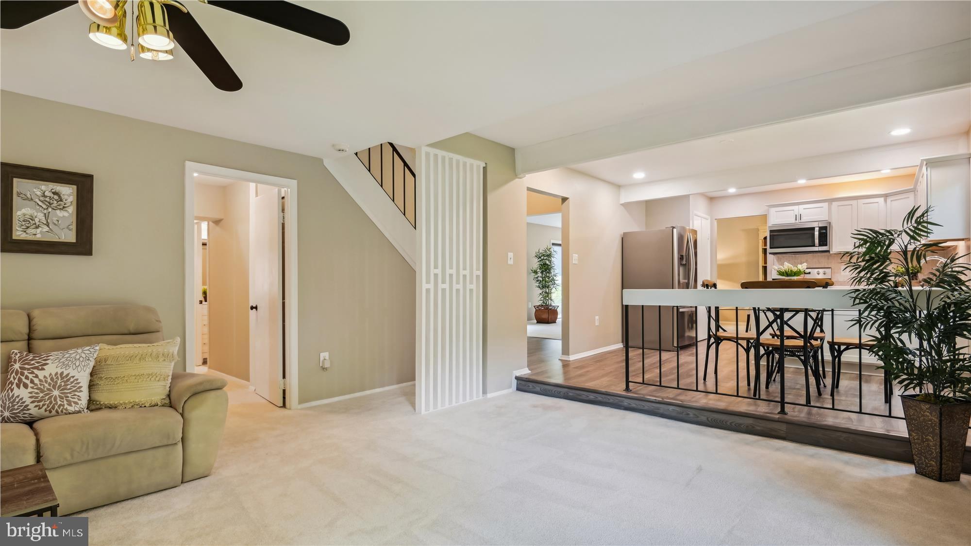 LAKE RIDGE - Residential