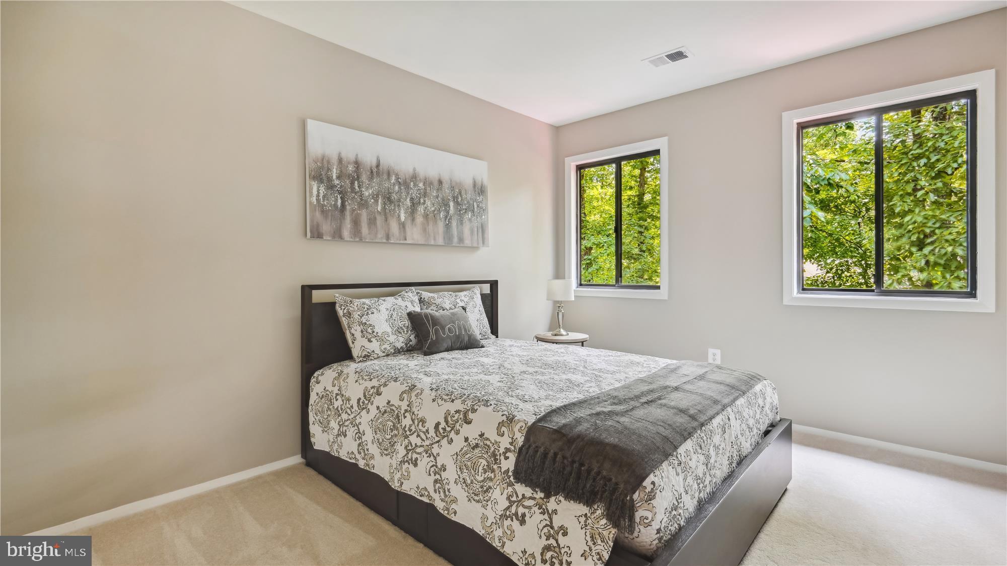 LAKE RIDGE - Residential