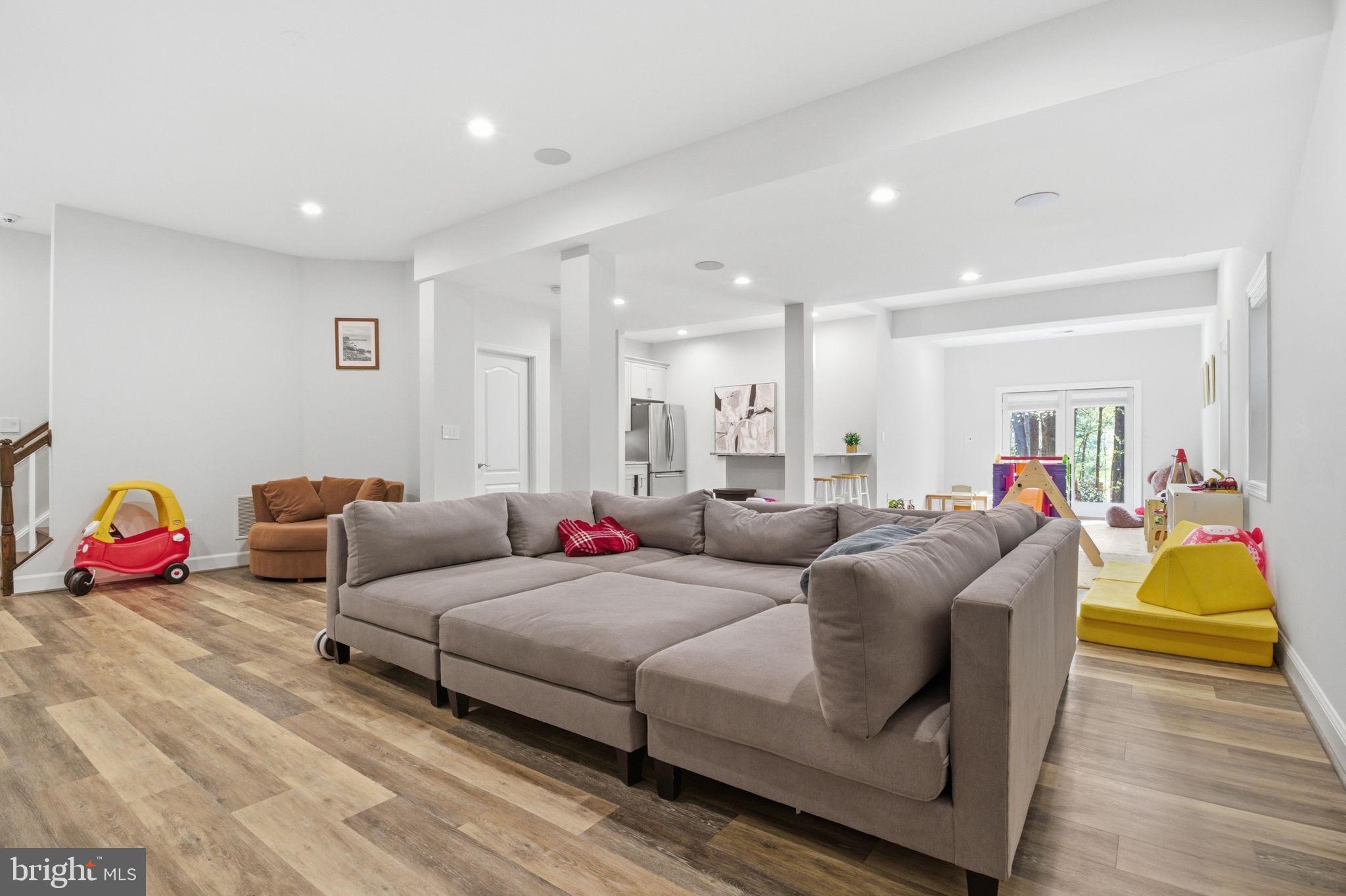 MILL RACE ESTATES - Residential