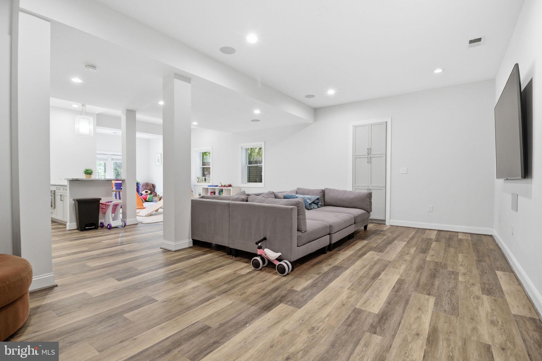 MILL RACE ESTATES - Residential