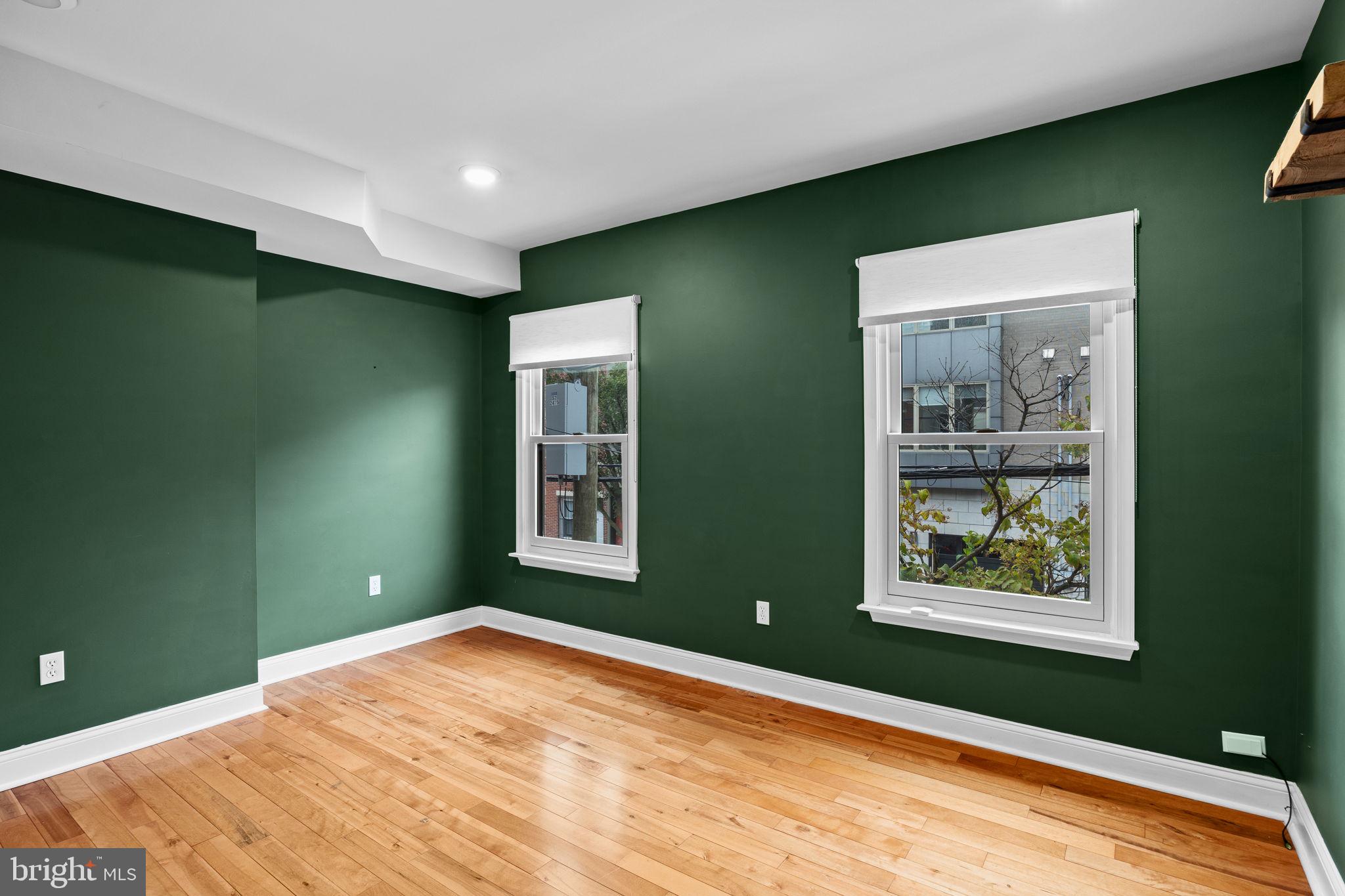 GRADUATE HOSPITAL - Residential