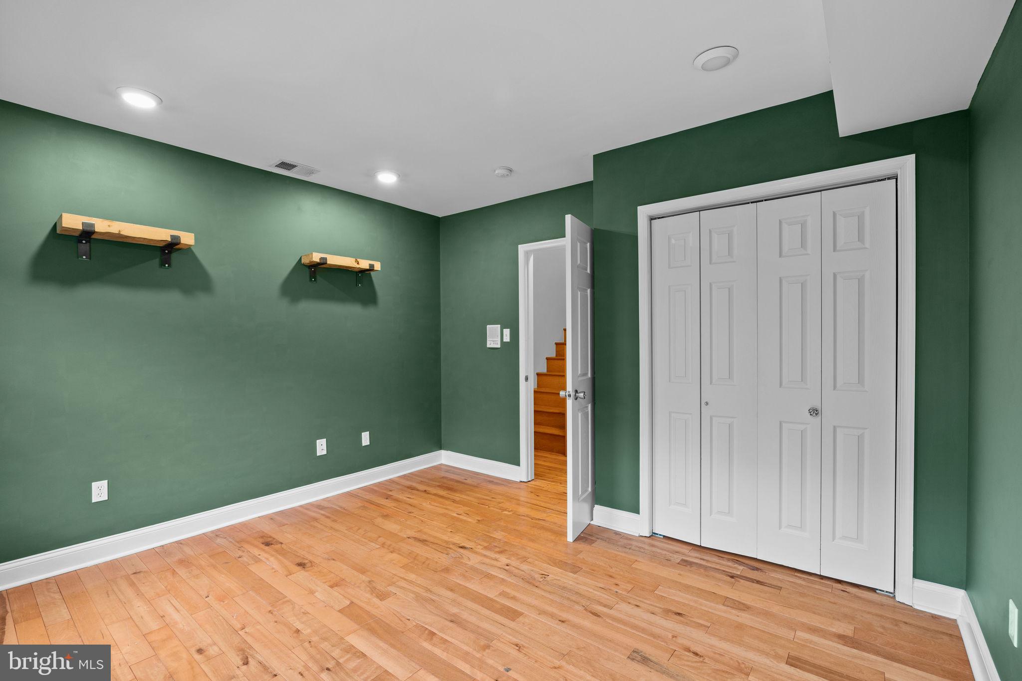 GRADUATE HOSPITAL - Residential