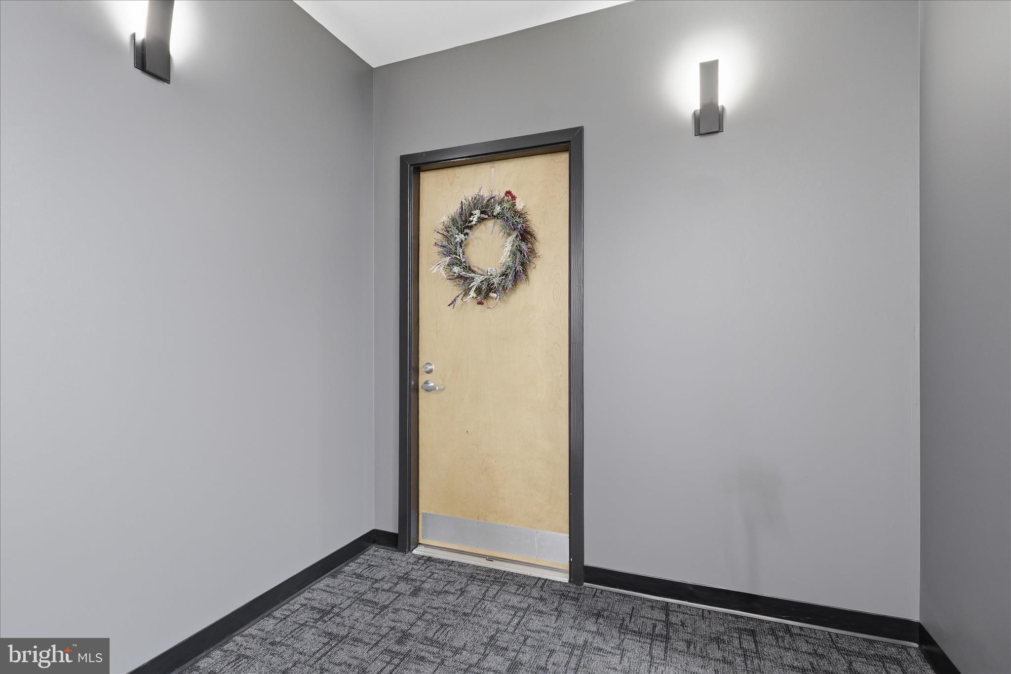 181 E REED AVENUE 411