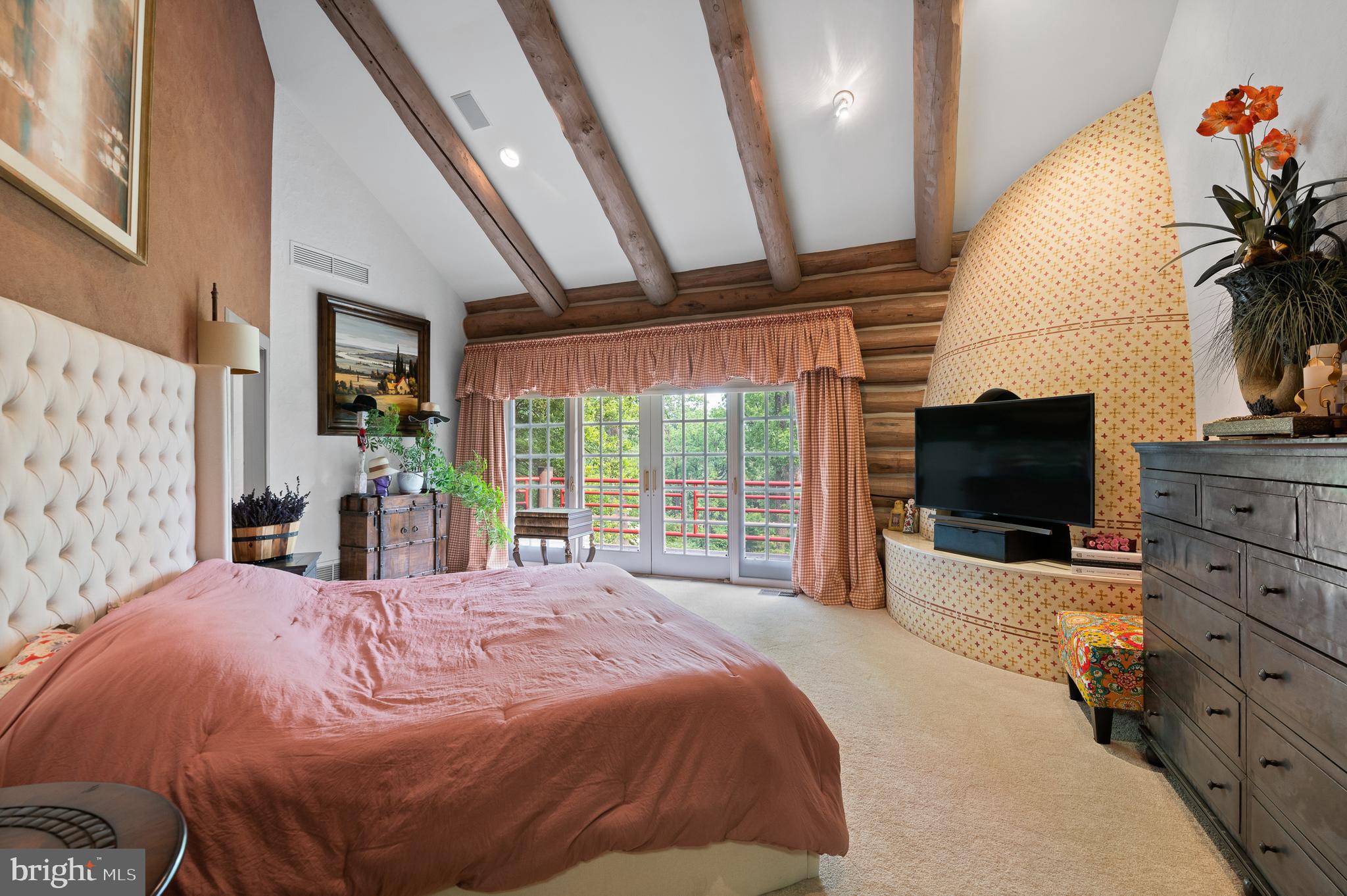 PENNOCK WOODS - Residential