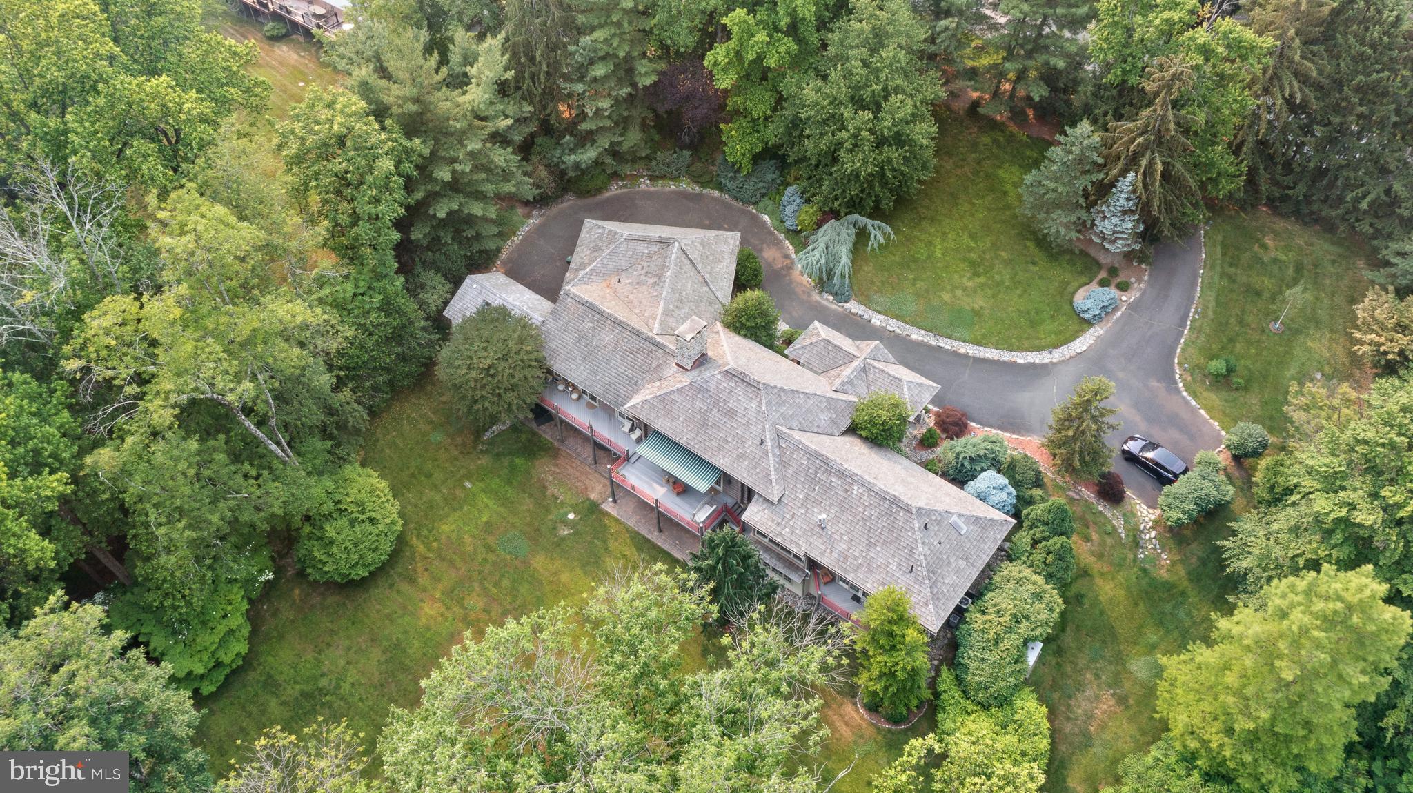 PENNOCK WOODS - Residential