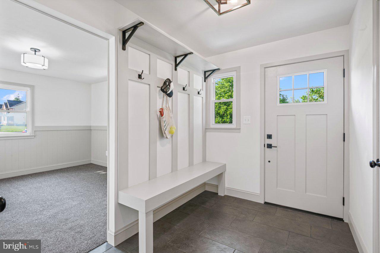 COLUMBIA HILLS - Residential