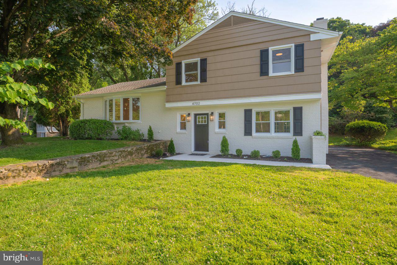 COLUMBIA HILLS - Residential