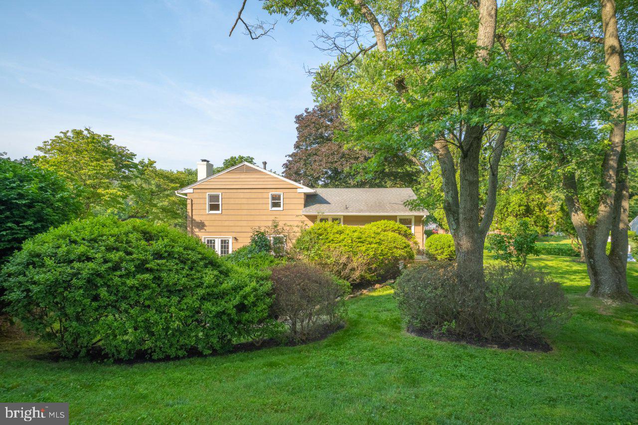 COLUMBIA HILLS - Residential